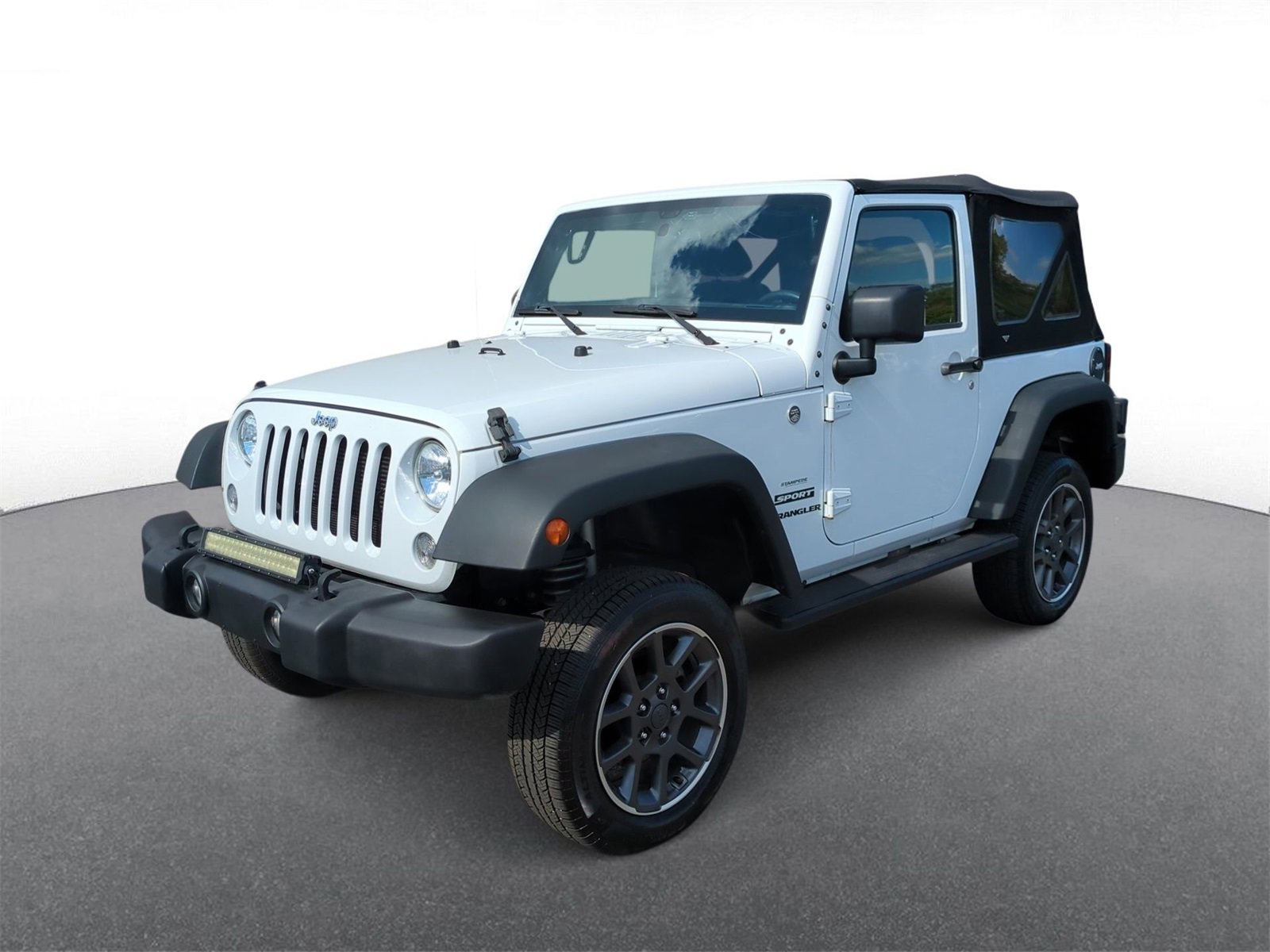 2015 Jeep Wrangler Sport photo 4