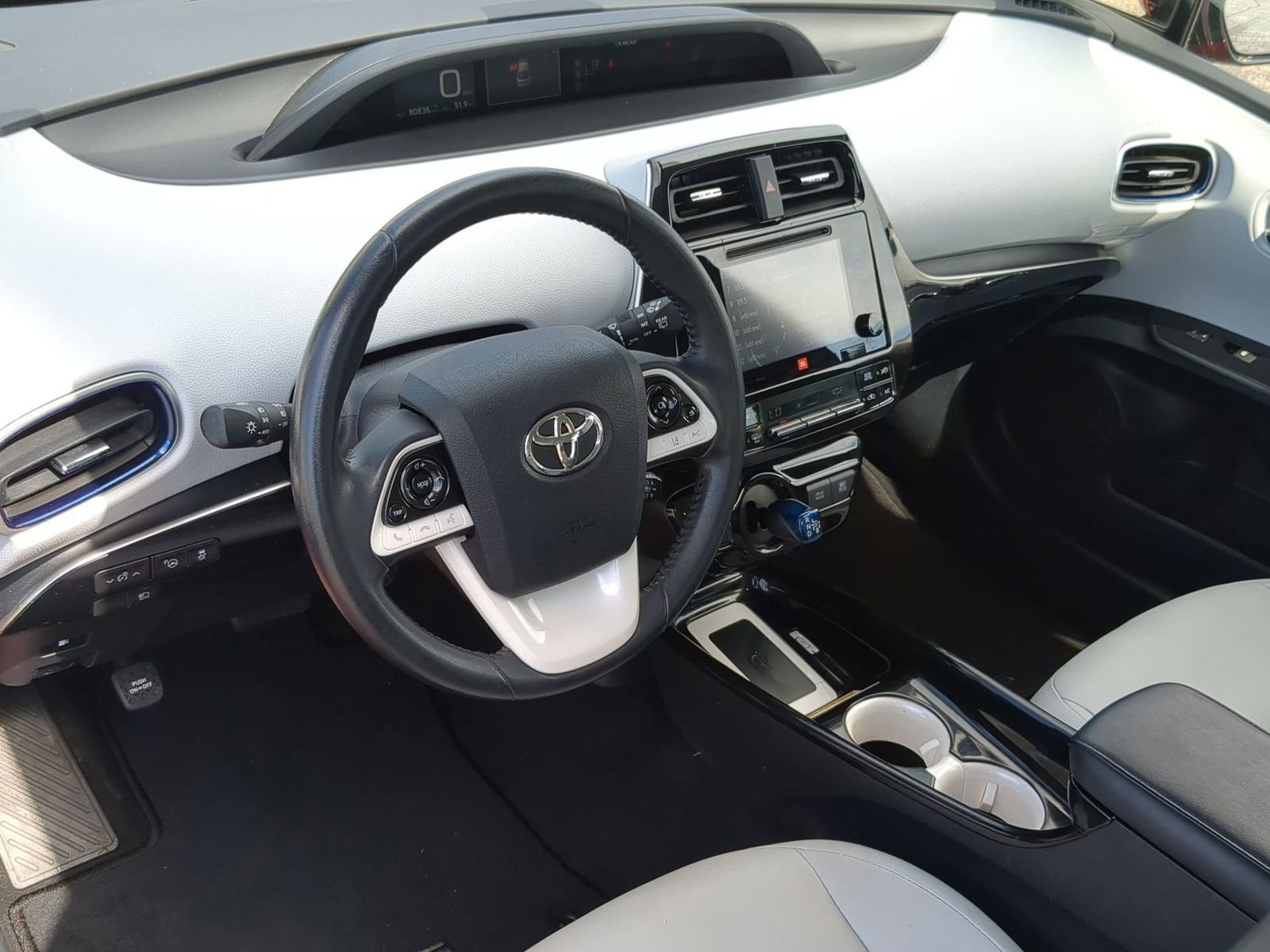 Thumbnail: 2017 Toyota Prius - 10