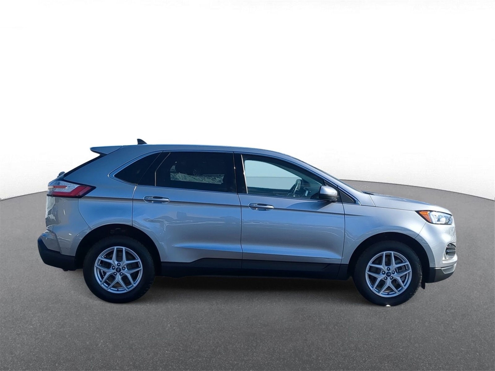 Thumbnail: 2021 Ford Edge - 9