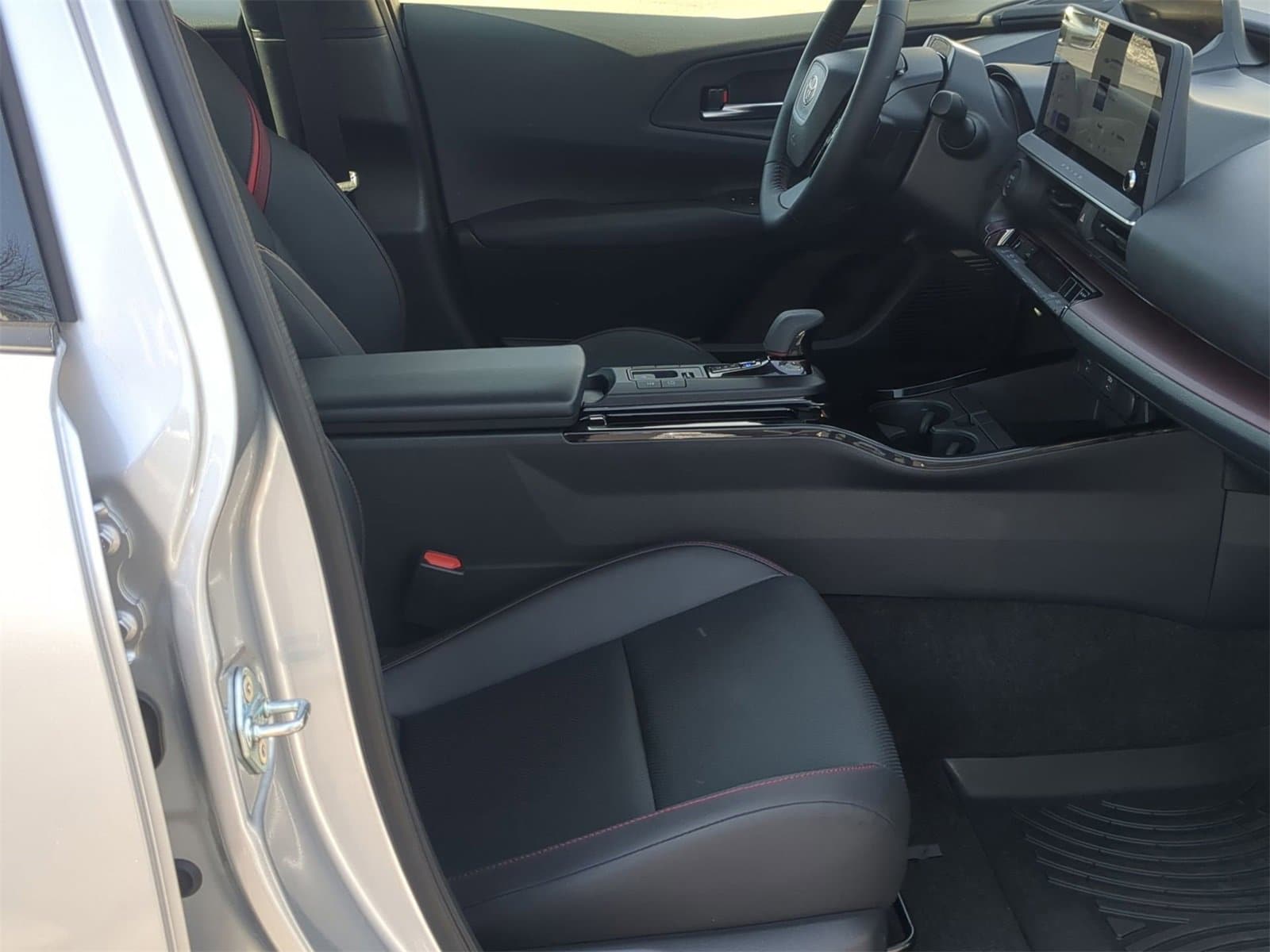 Thumbnail: 2026 Toyota Prius - 28