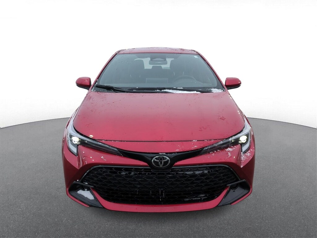 Used 2025 Toyota Corolla Hatchback SE Hatchback
