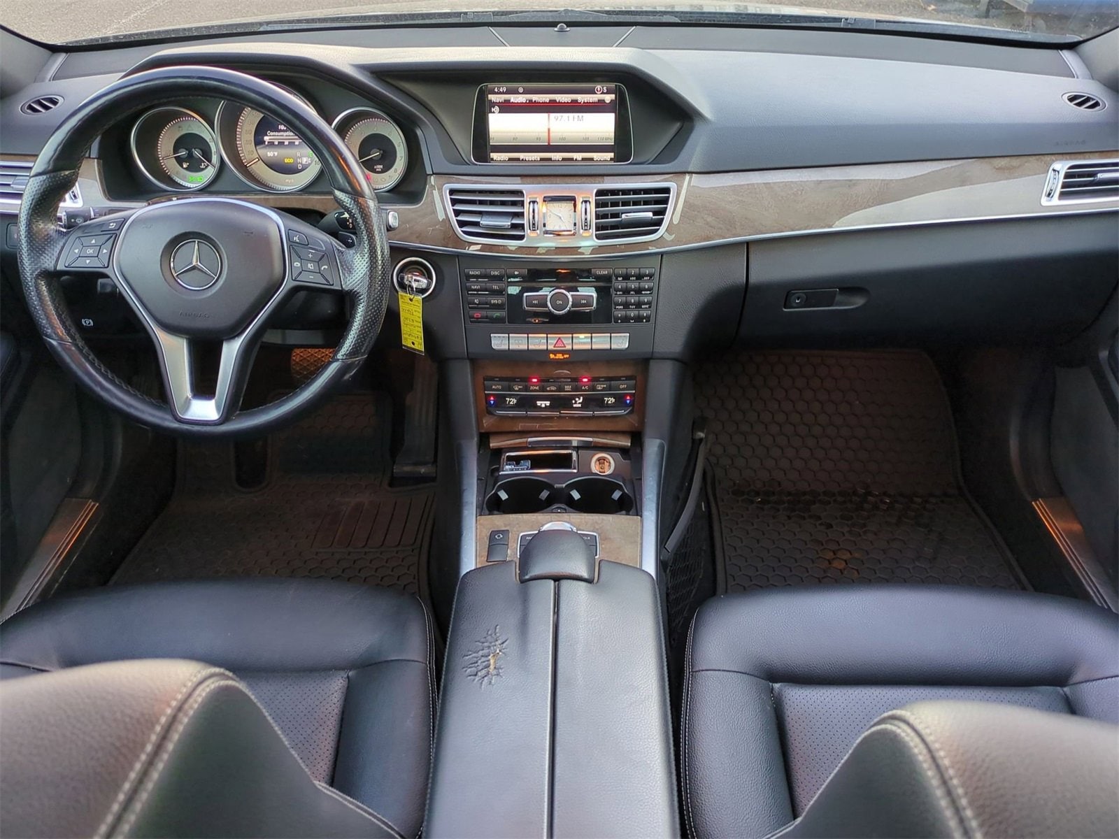 Thumbnail: 2014 Mercedes-Benz E-Class - 15