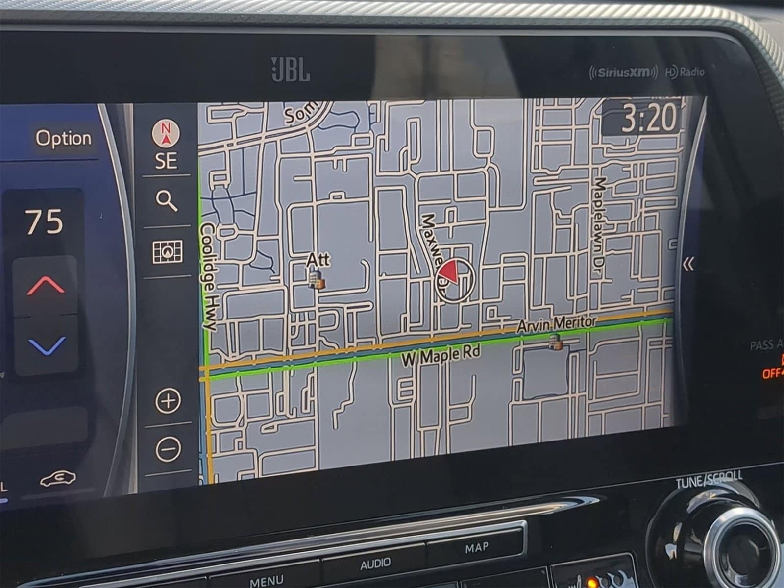 Thumbnail: 2022 Toyota Highlander - 31