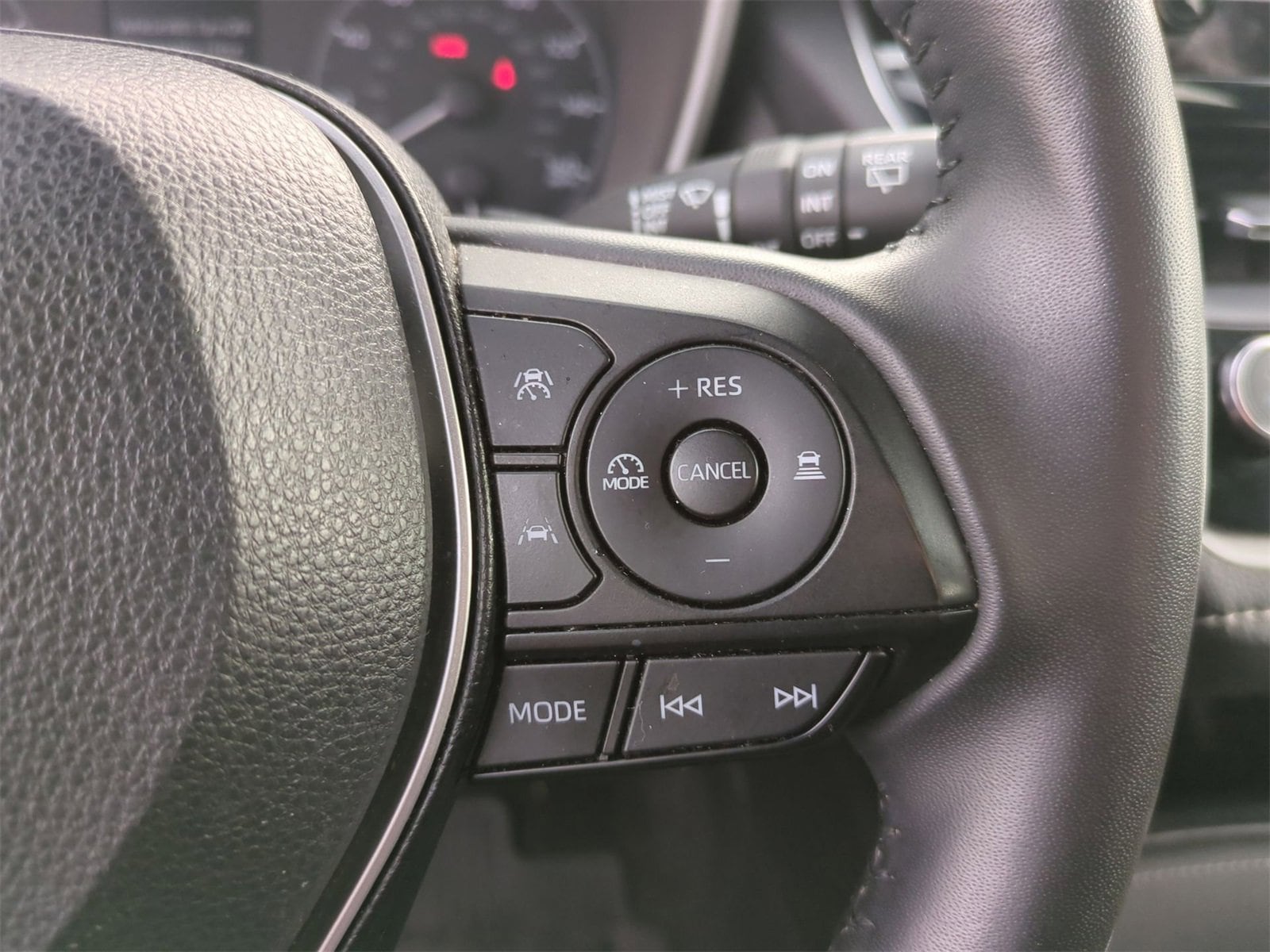 Thumbnail: 2023 Toyota Corolla - 23