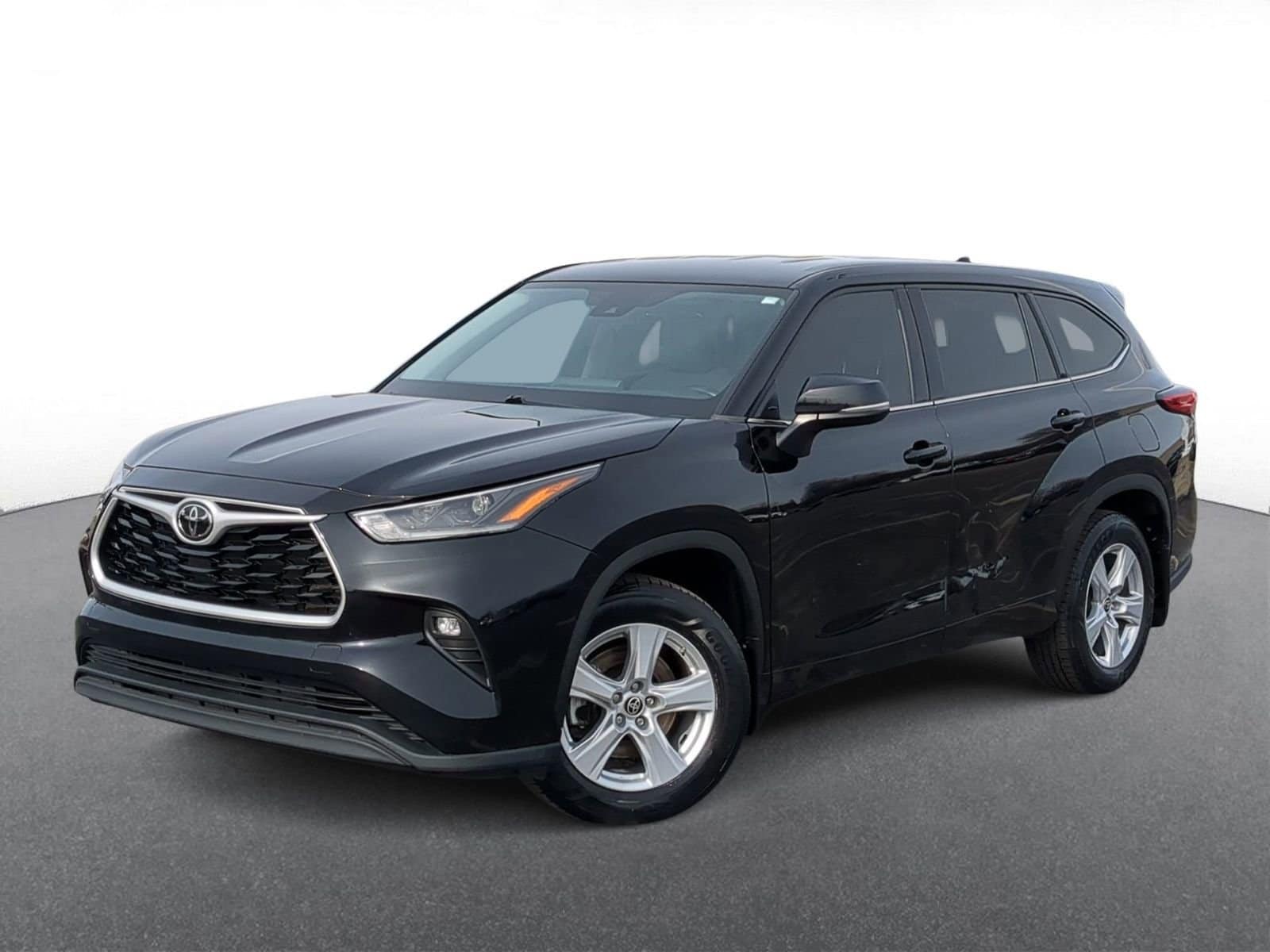 2021 Toyota Highlander LE -
                  Troy, MI