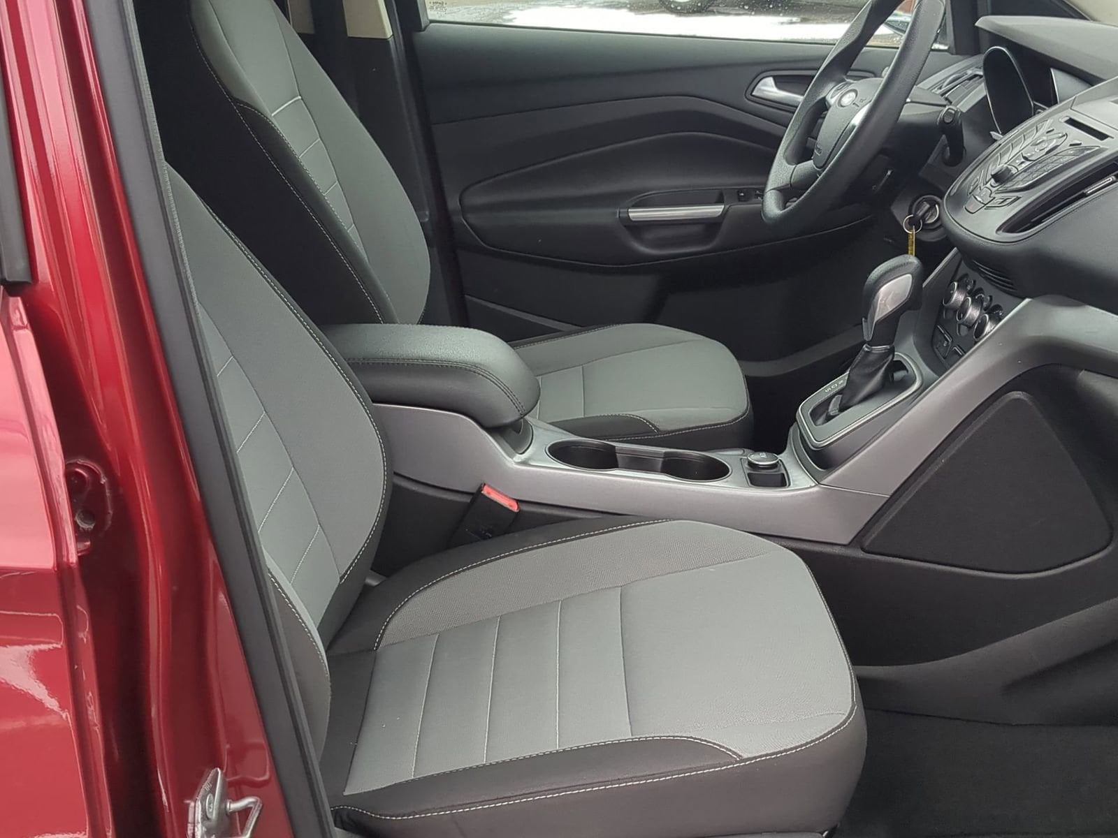 Thumbnail: 2013 Ford Escape - 21