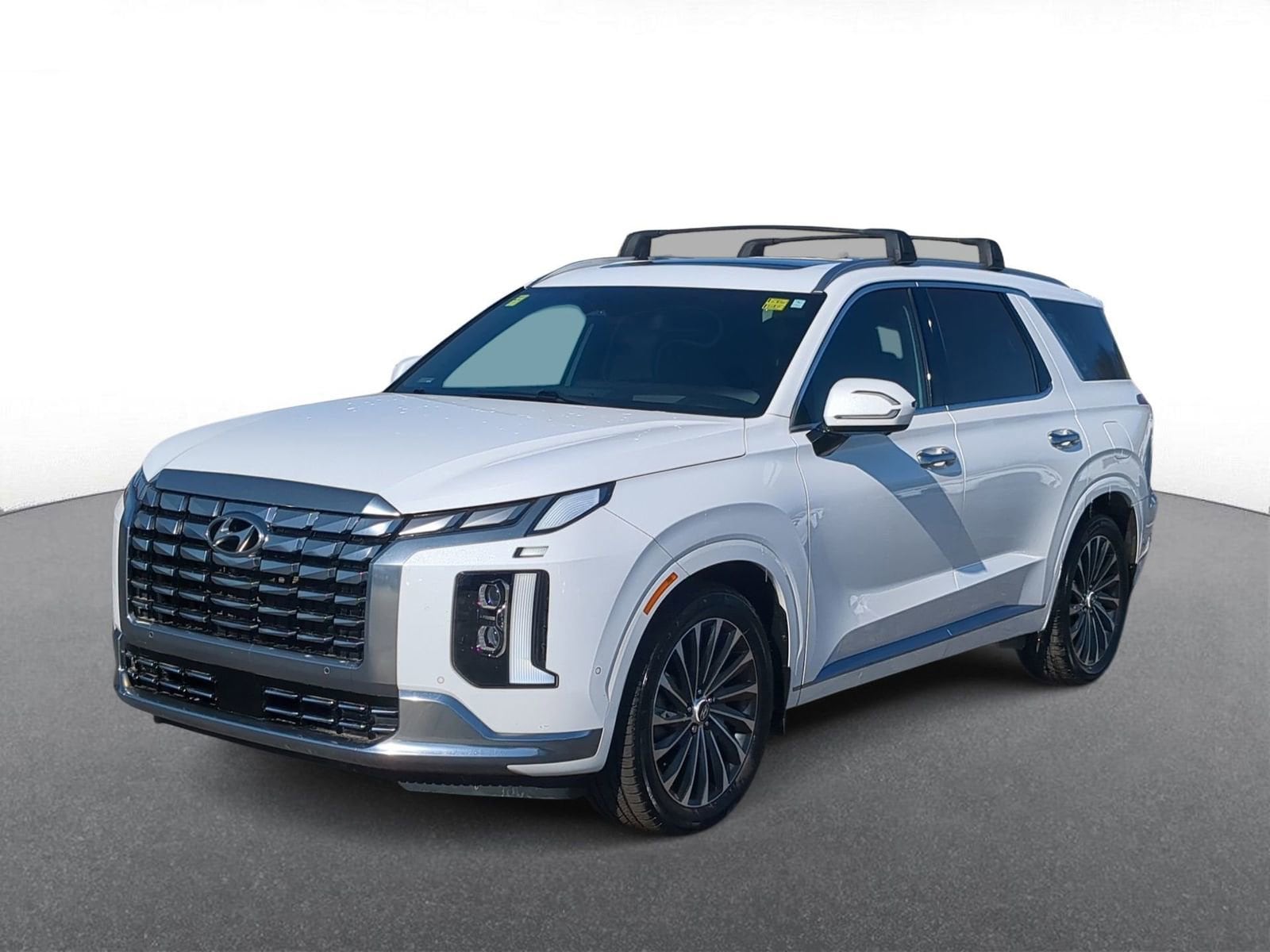 Thumbnail: 2023 Hyundai Palisade - 4