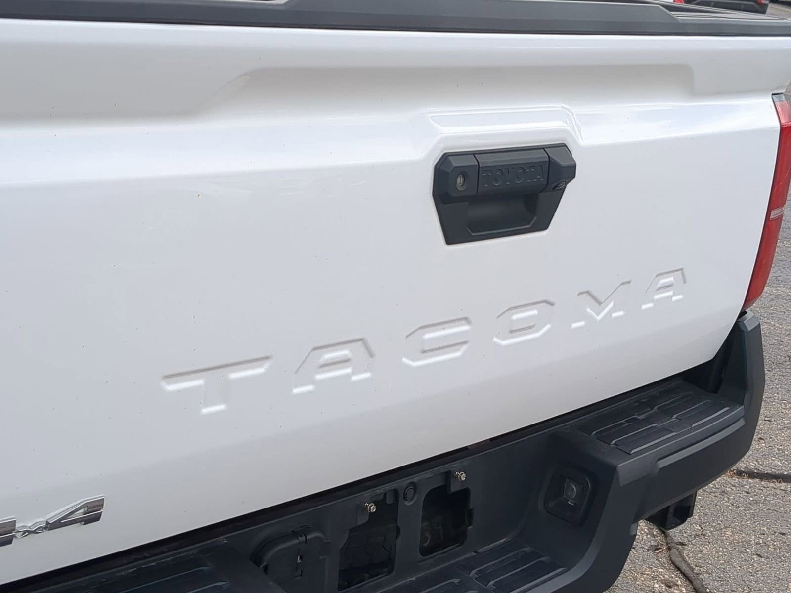 Thumbnail: 2024 Toyota Tacoma - 13