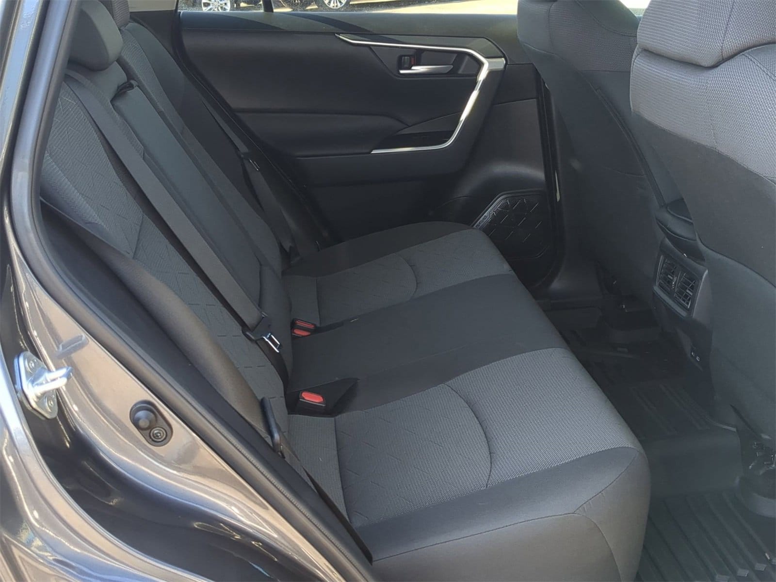 Thumbnail: 2023 Toyota RAV4 - 27