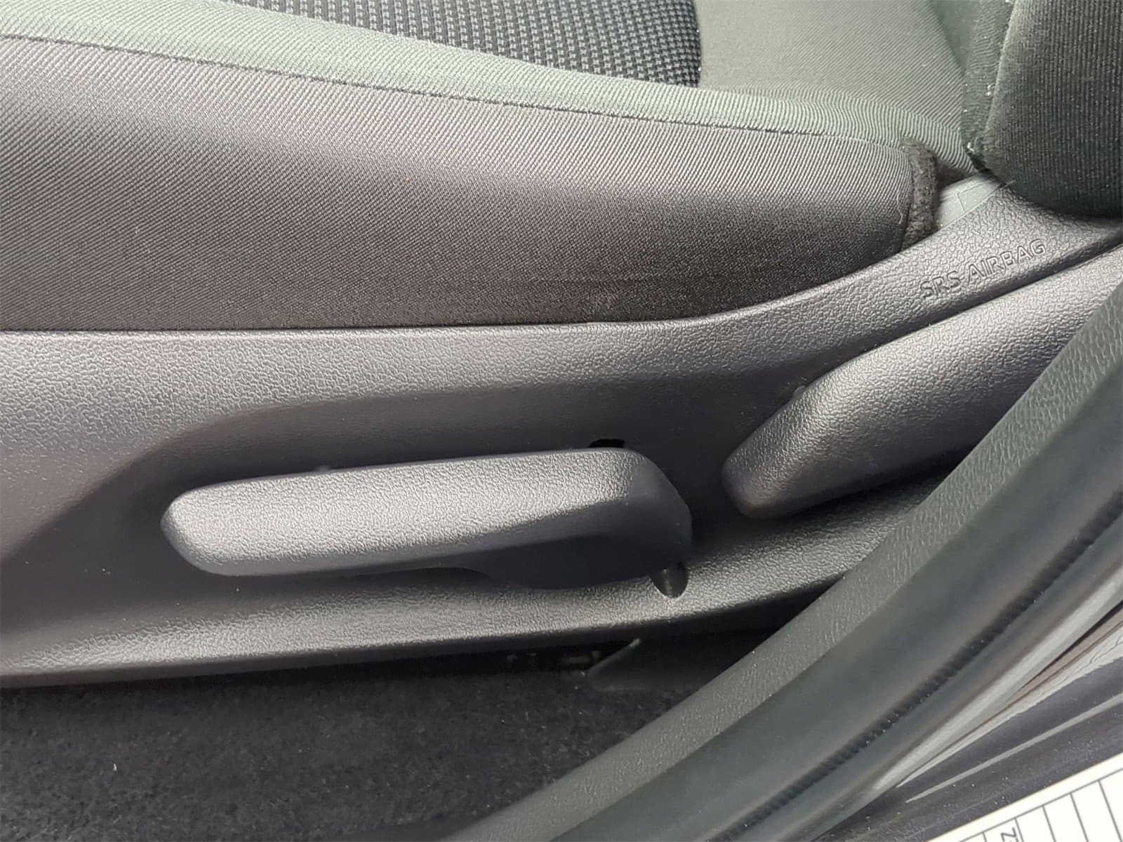 Thumbnail: 2025 Toyota RAV4 - 18