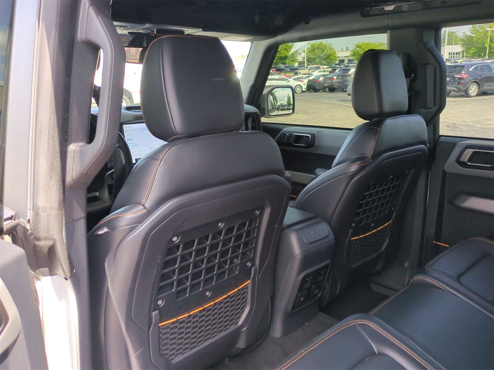 Thumbnail: 2022 Ford Bronco - 16