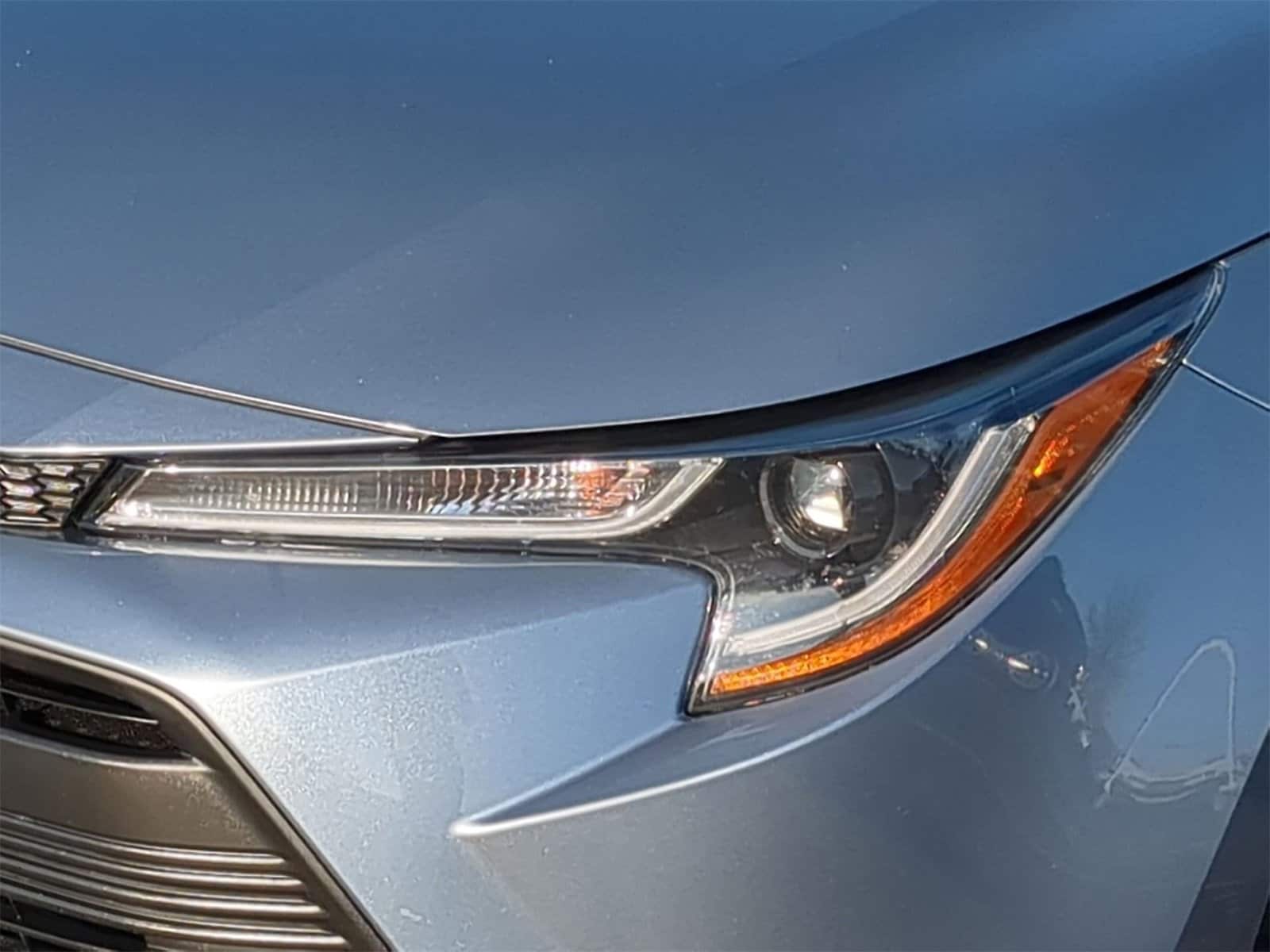 Thumbnail: 2023 Toyota Corolla - 18