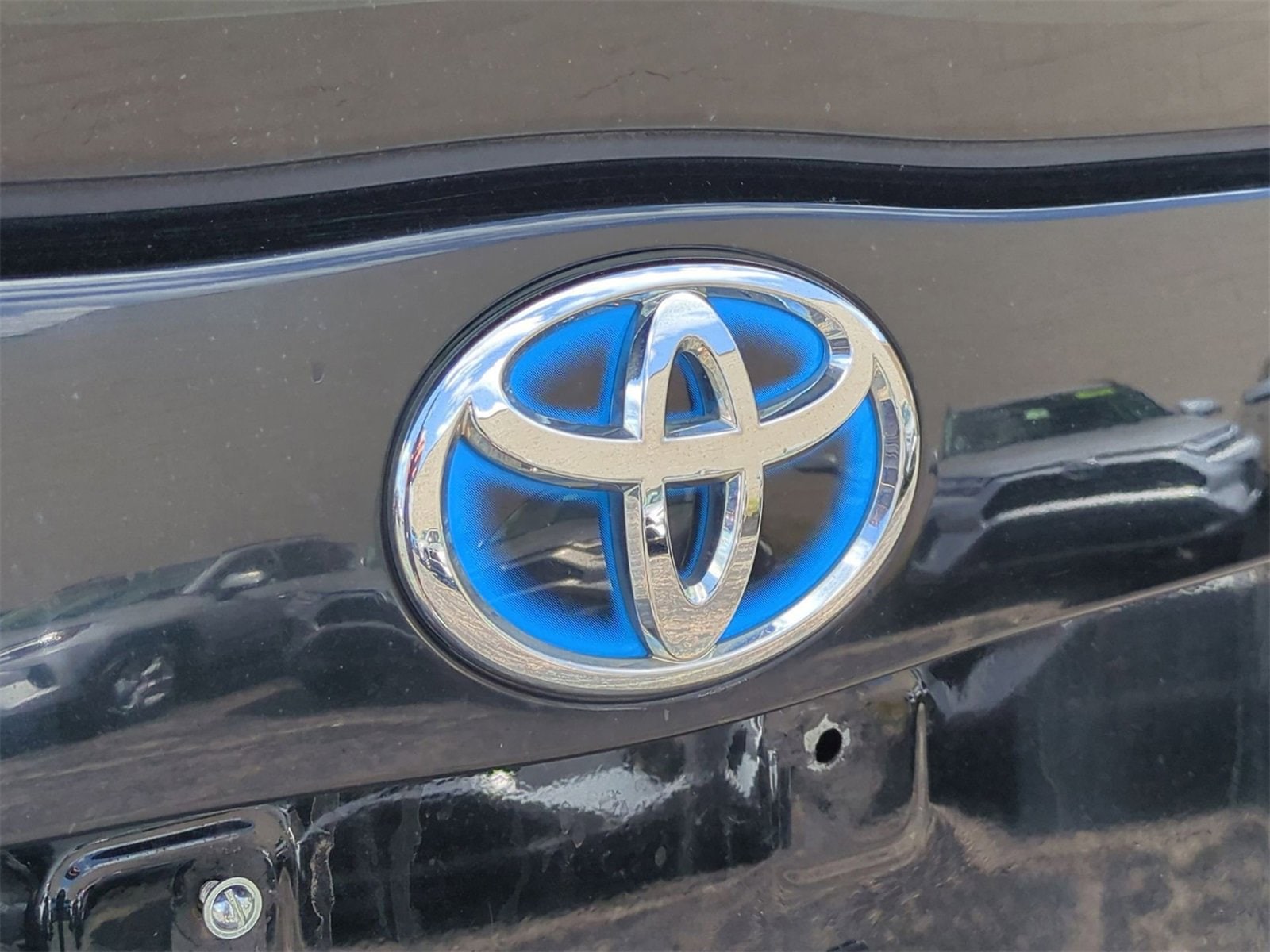 Thumbnail: 2010 Toyota Prius - 11