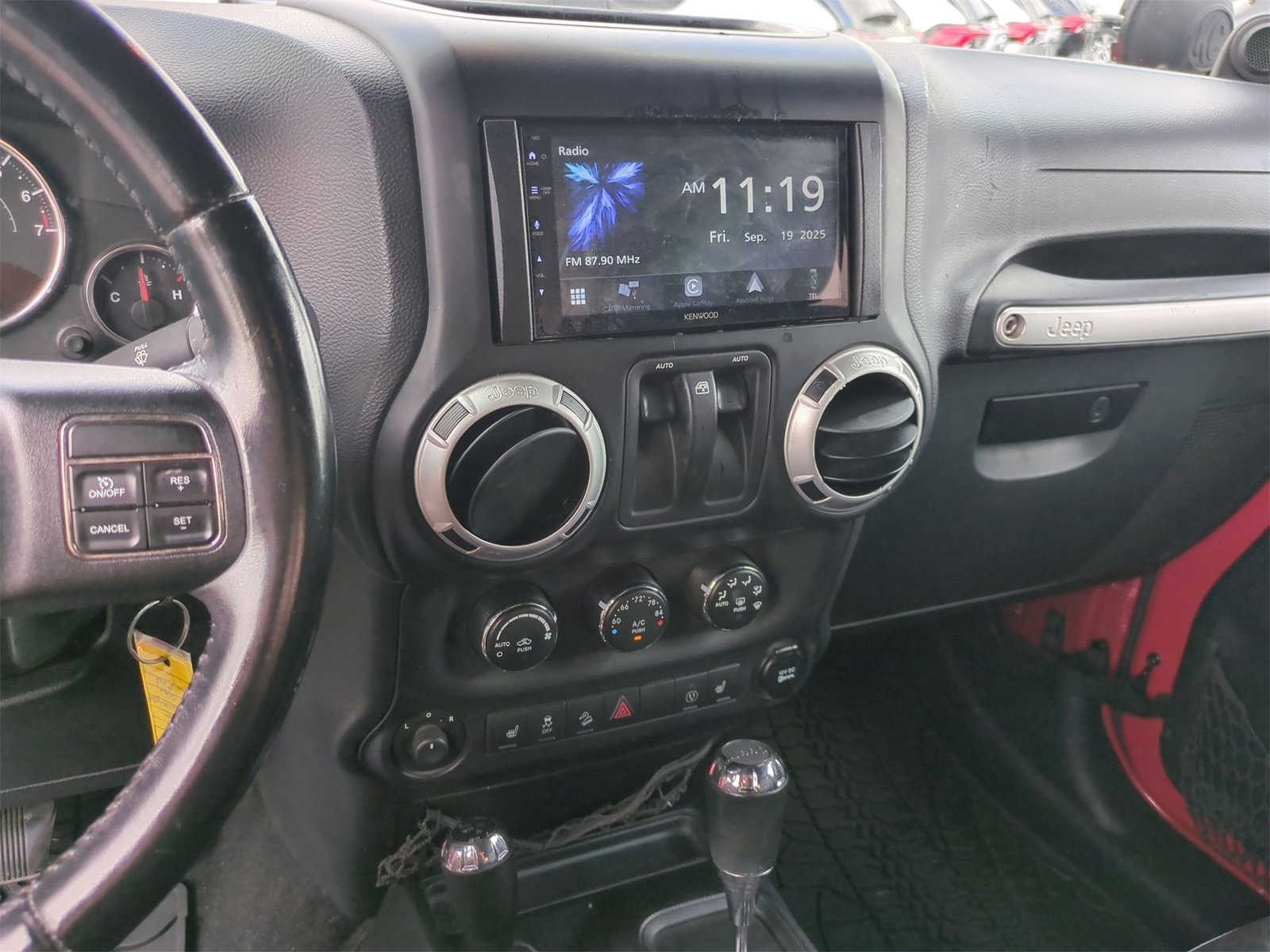 Thumbnail: 2014 Jeep Wrangler - 26