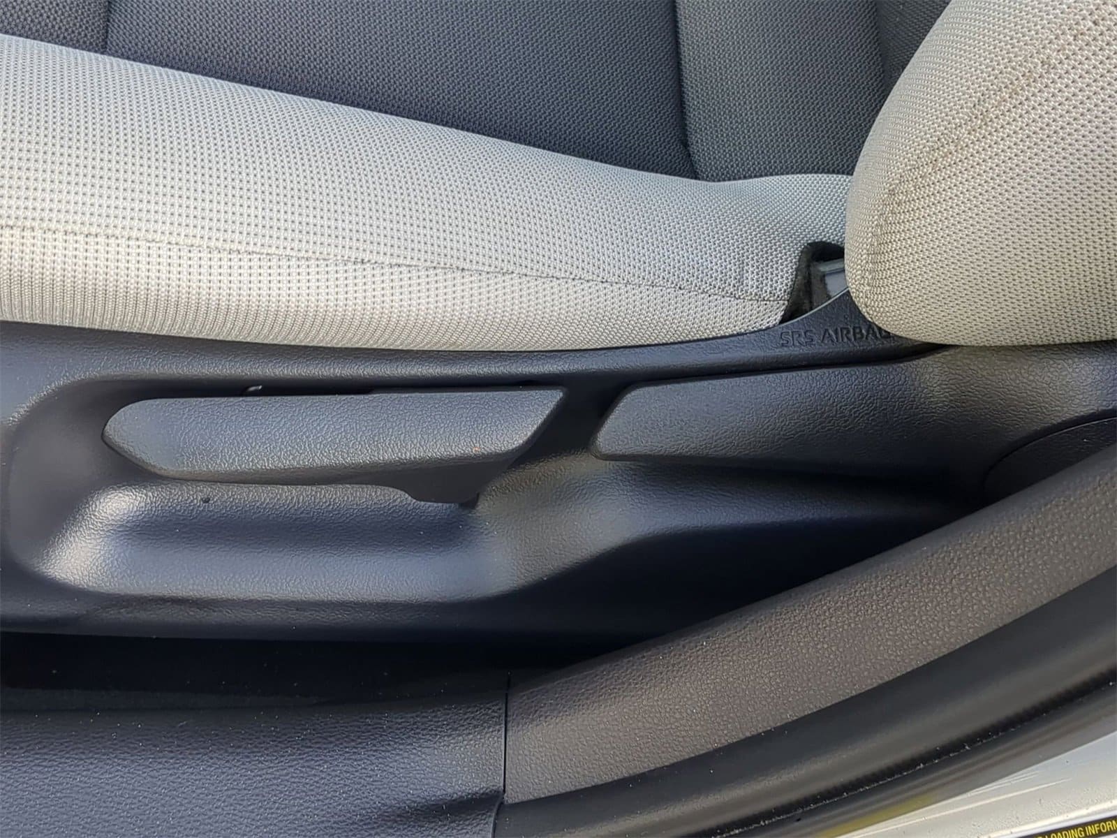 Thumbnail: 2025 Toyota Corolla - 23