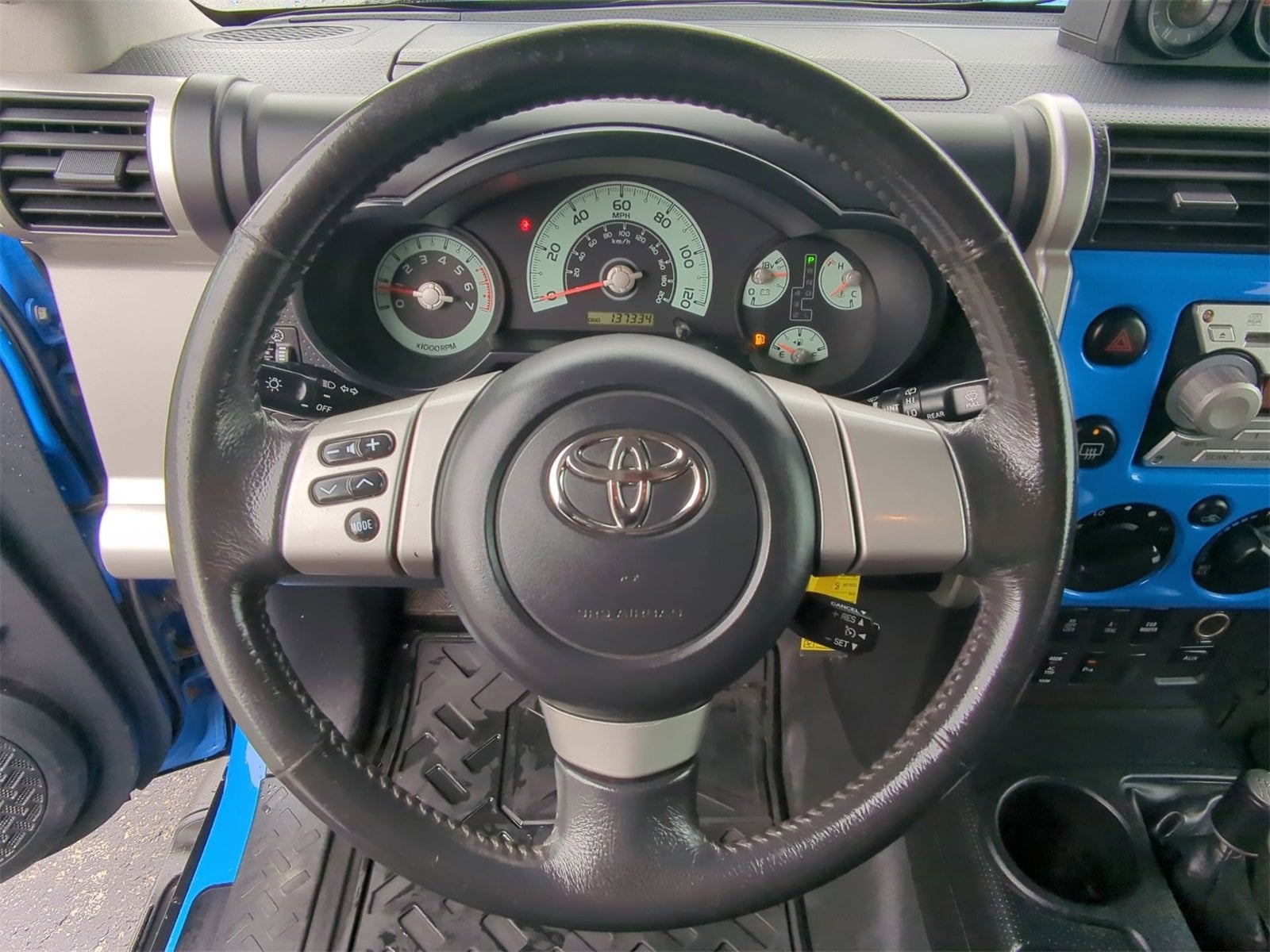 Thumbnail: 2008 Toyota FJ Cruiser - 28