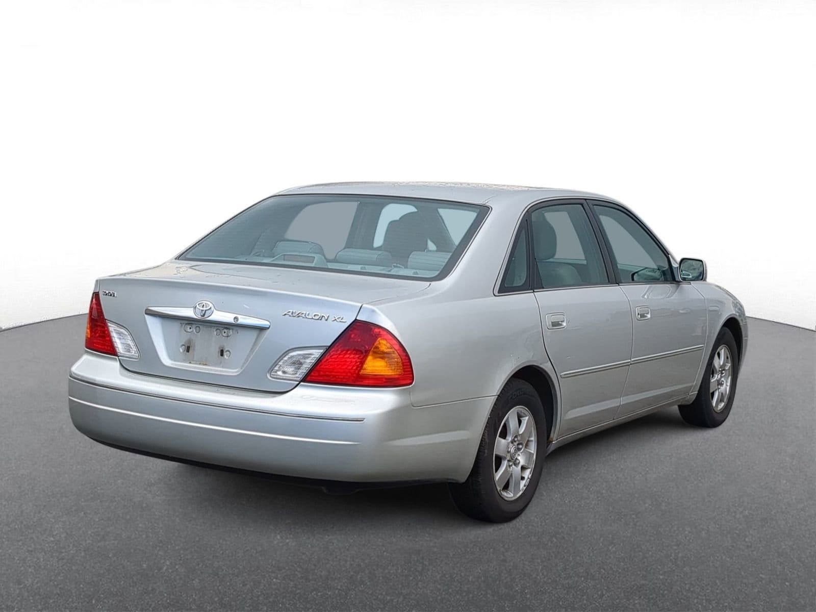 Thumbnail: 2001 Toyota Avalon - 8