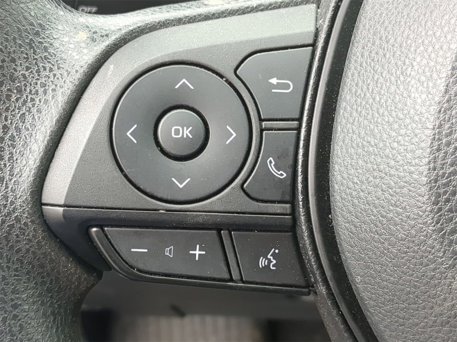 Thumbnail: 2023 Toyota RAV4 - 30