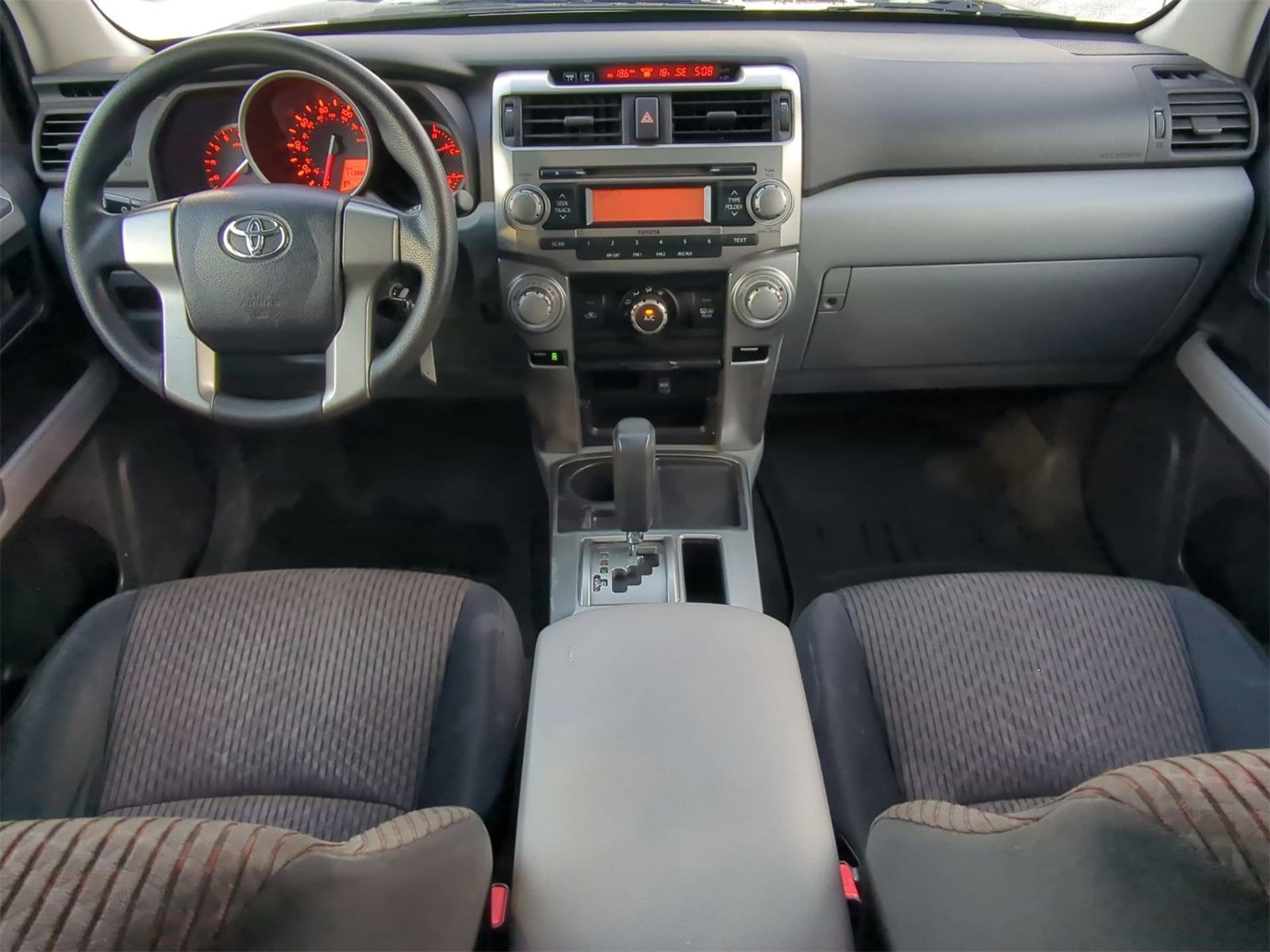 Thumbnail: 2011 Toyota 4Runner - 22