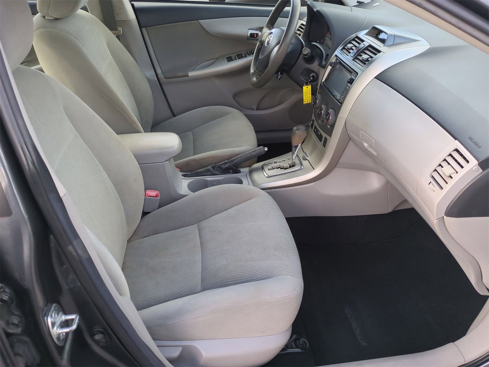 Thumbnail: 2012 Toyota Corolla - 20
