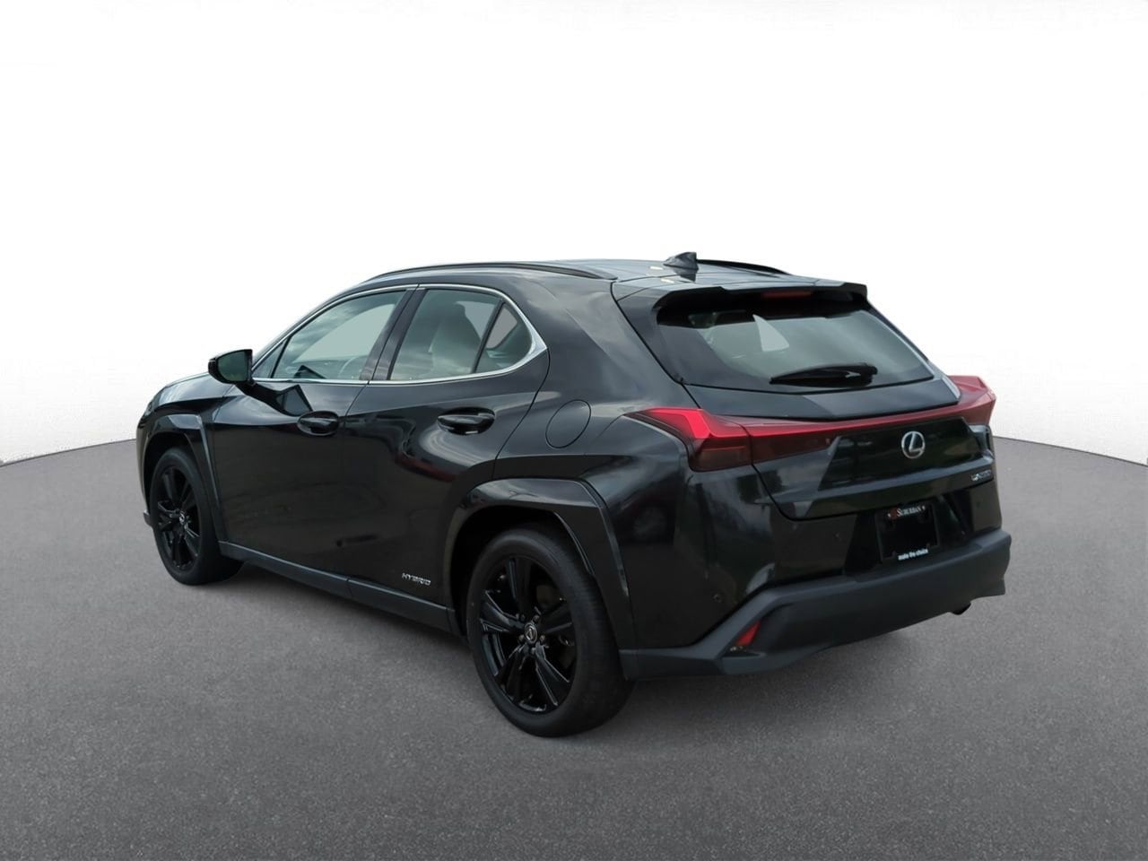 Thumbnail: 2021 Lexus UX - 6