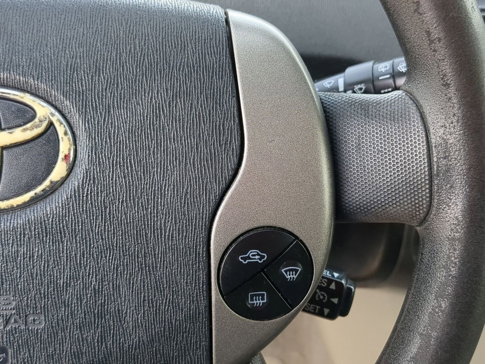 Thumbnail: 2009 Toyota Prius - 24