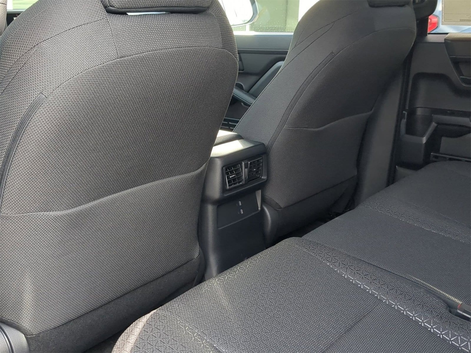 Thumbnail: 2026 Toyota 4Runner - 25