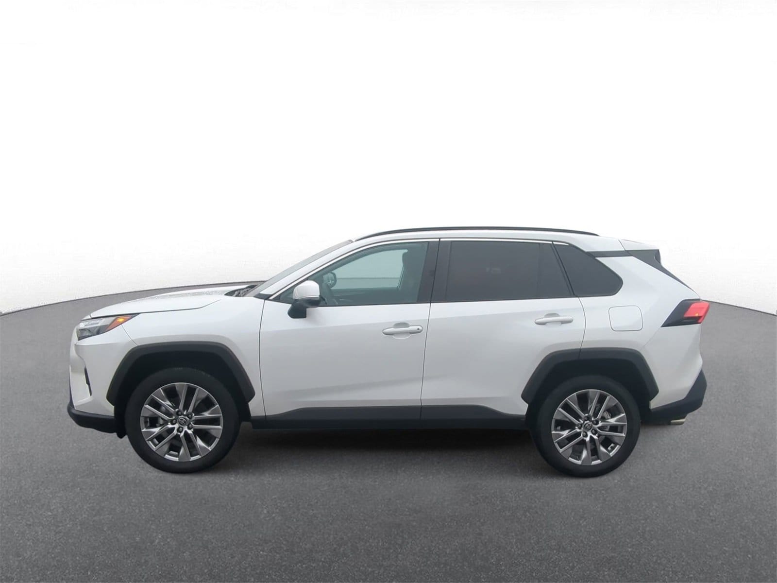 Thumbnail: 2023 Toyota RAV4 - 5