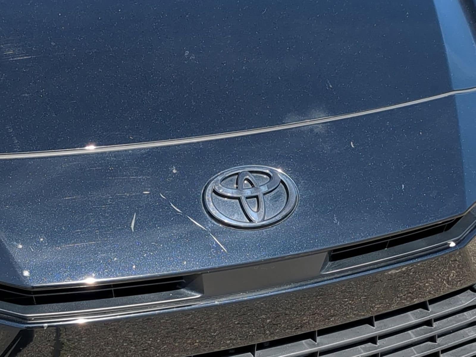 Thumbnail: 2025 Toyota Camry - 12