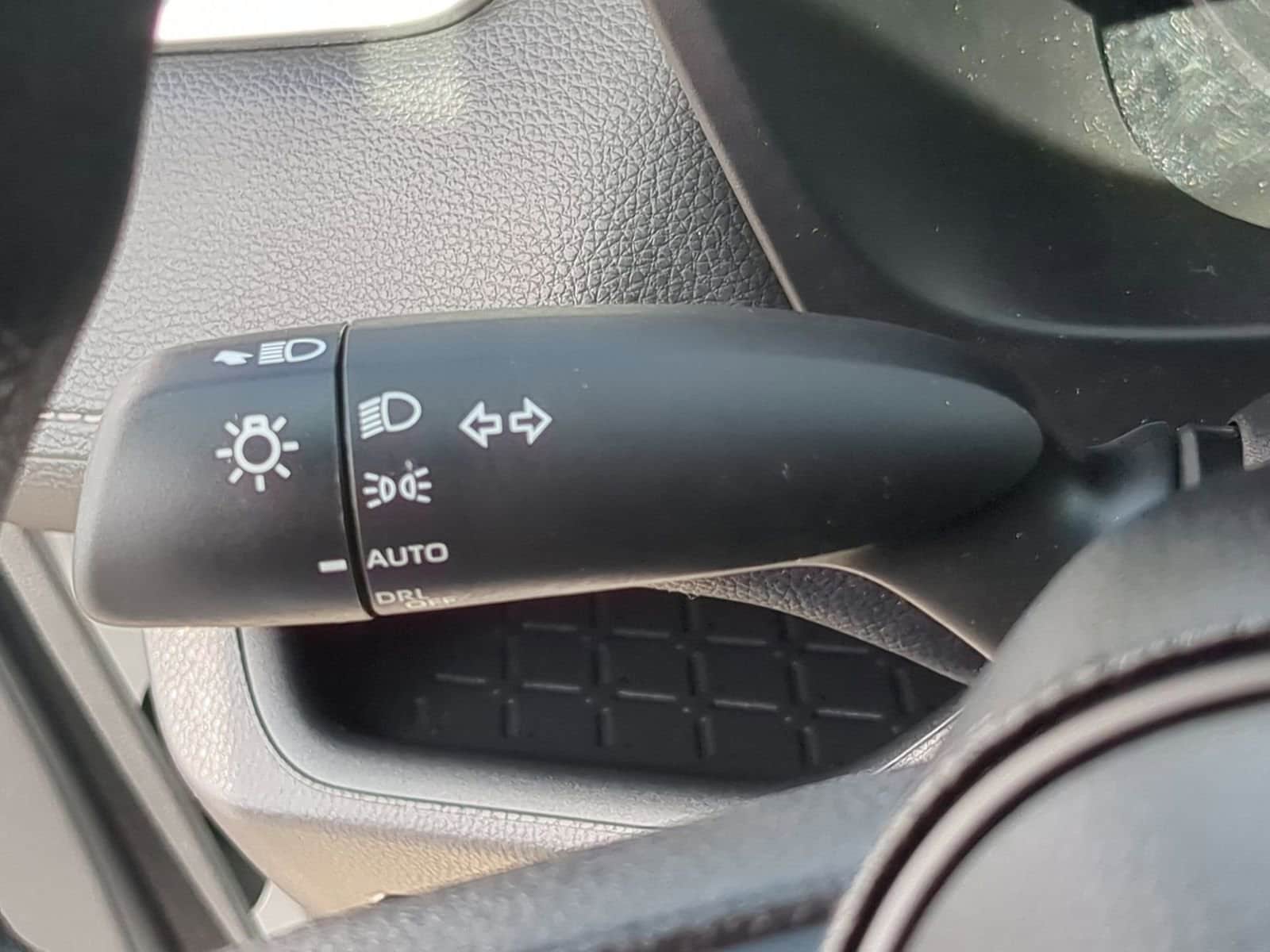 Thumbnail: 2025 Toyota RAV4 - 26