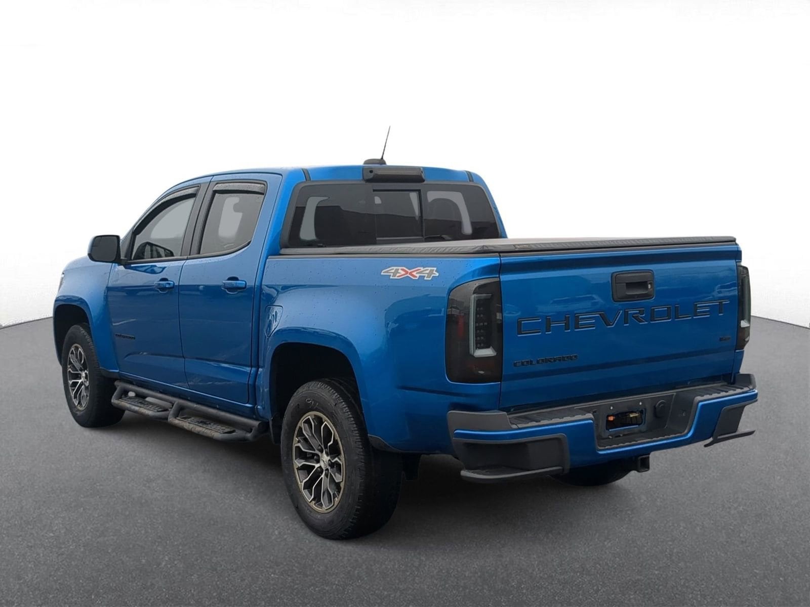 Thumbnail: 2022 Chevrolet Colorado - 6