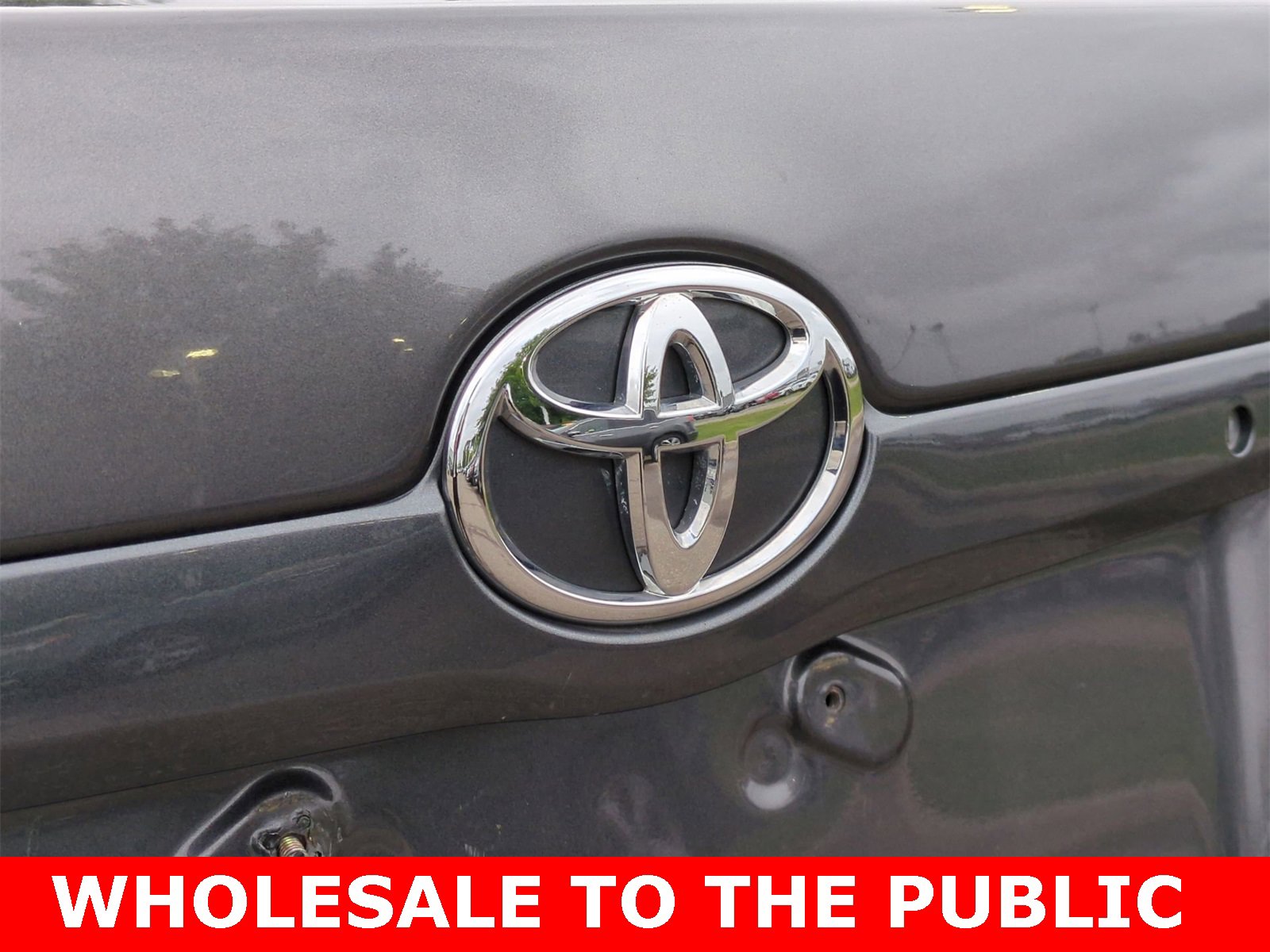 Thumbnail: 2011 Toyota Camry - 11