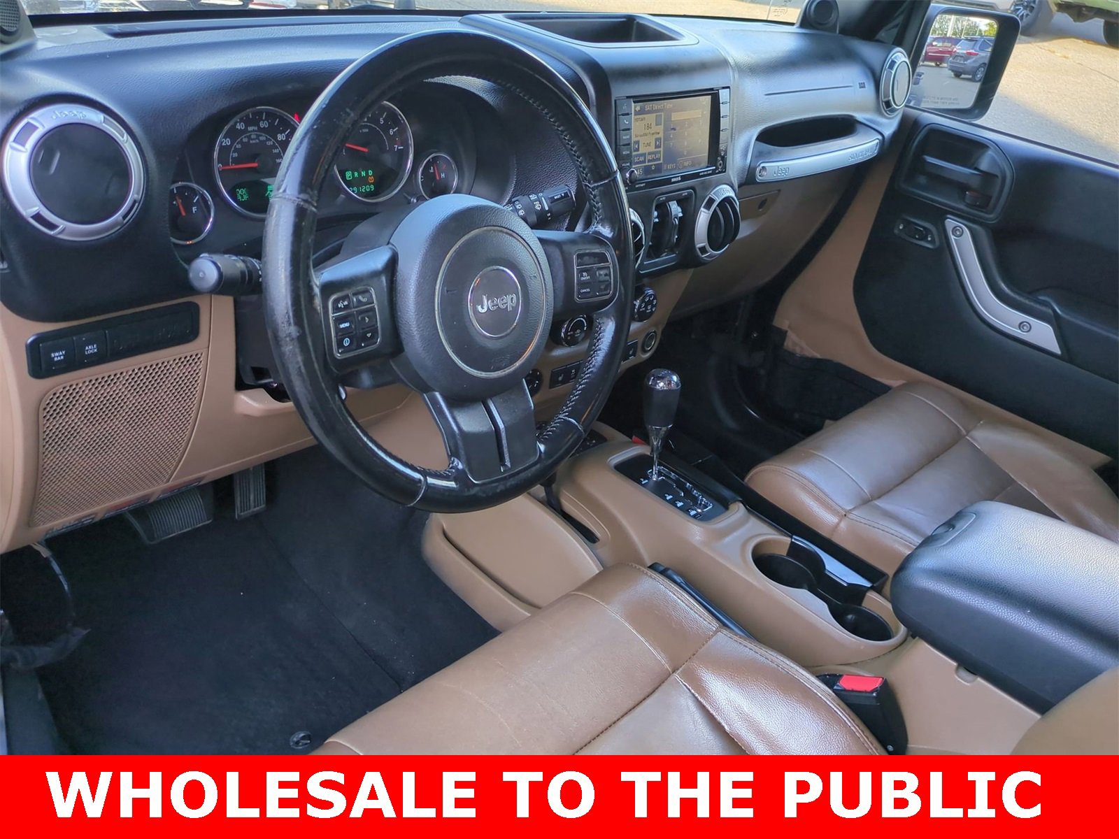 Thumbnail: 2012 Jeep Wrangler - 10