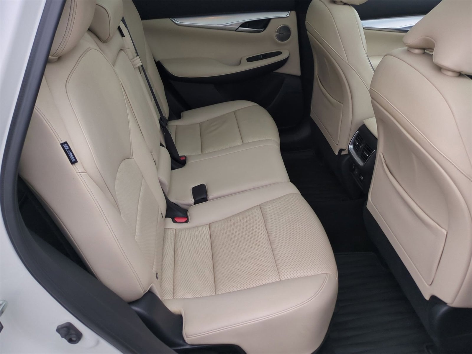 Thumbnail: 2021 INFINITI QX50 - 21