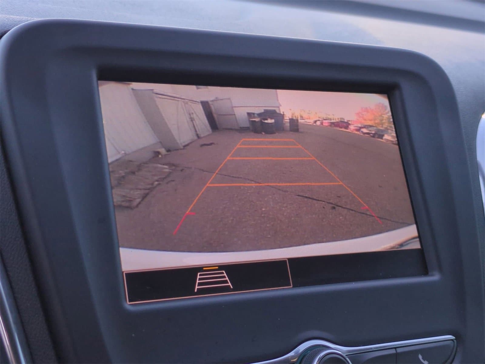 Thumbnail: 2023 Chevrolet Equinox - 28