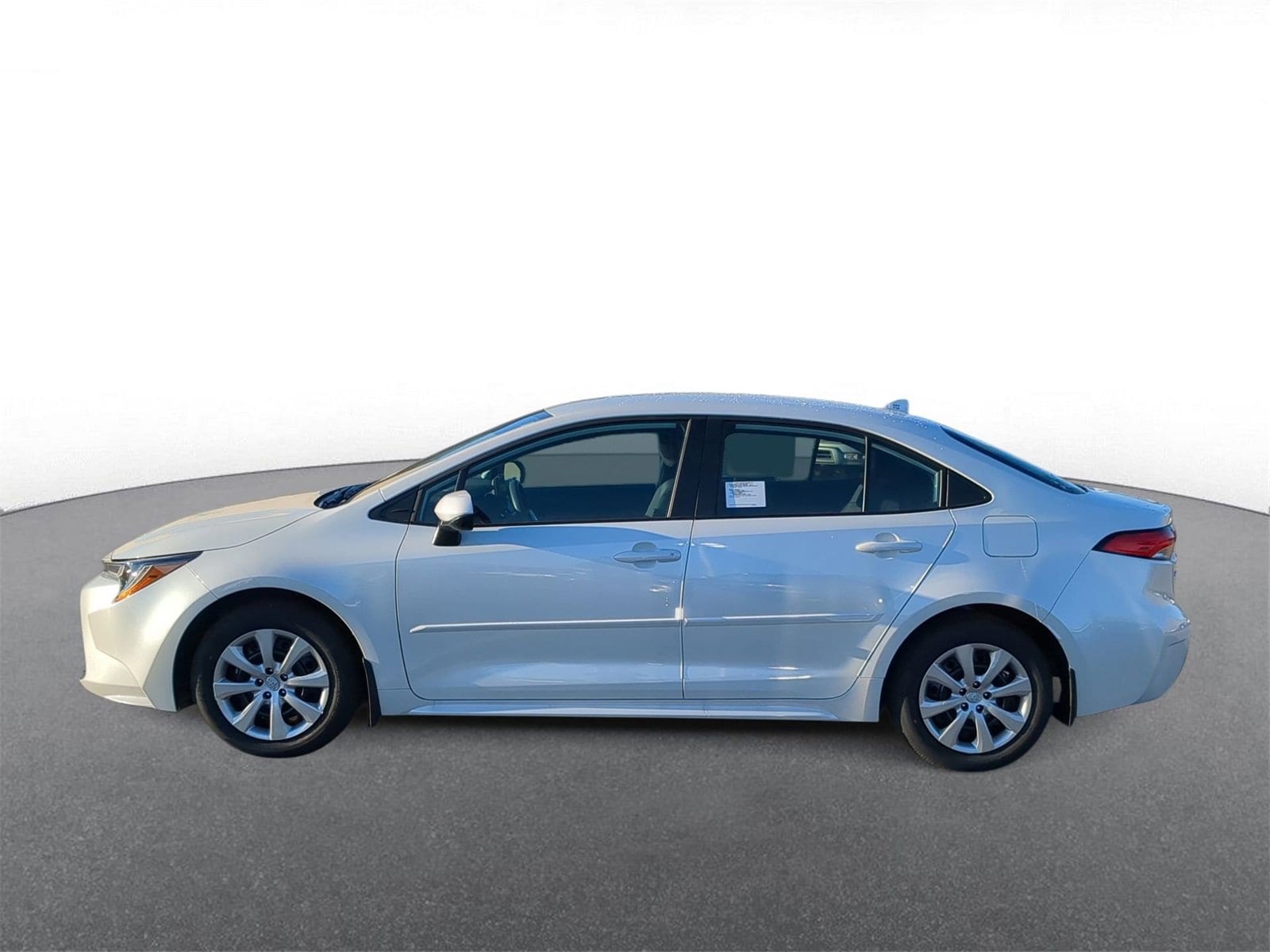 Thumbnail: 2026 Toyota Corolla - 5