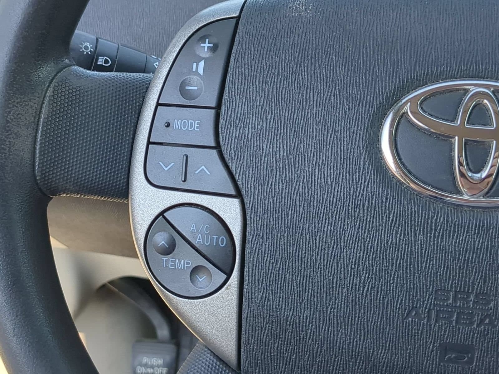 Thumbnail: 2008 Toyota Prius - 23
