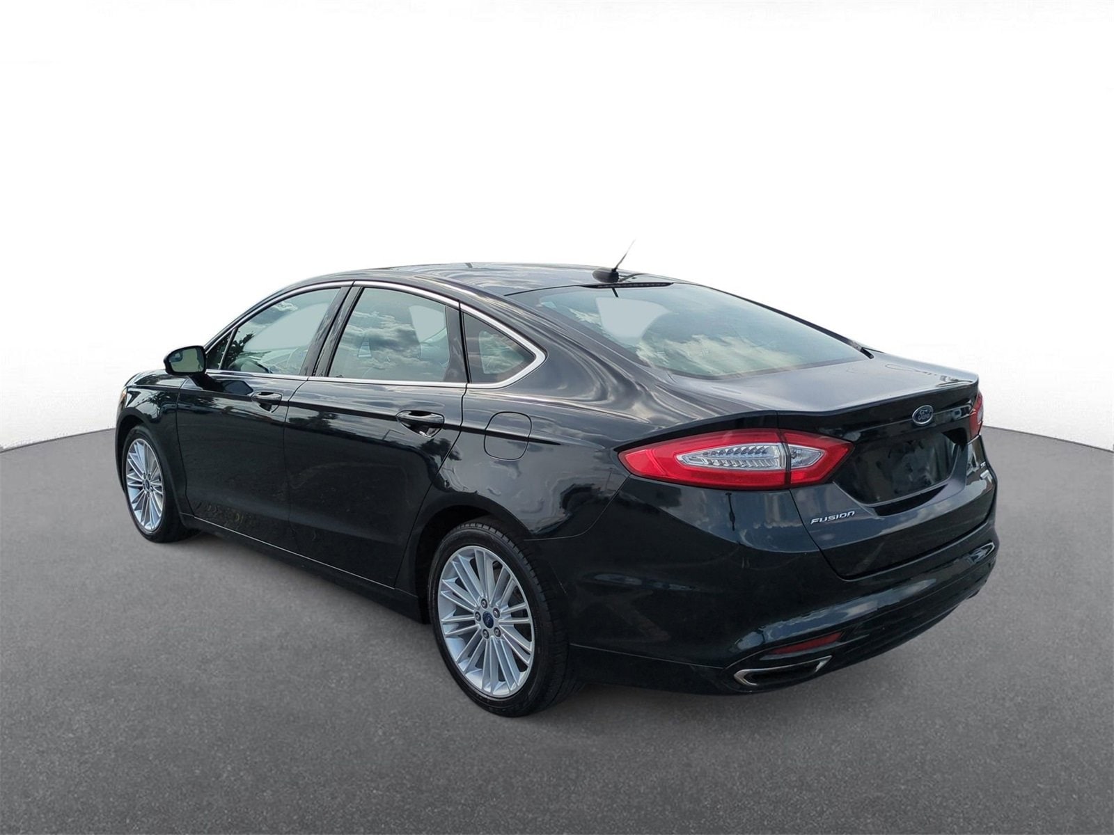 Thumbnail: 2014 Ford Fusion - 6