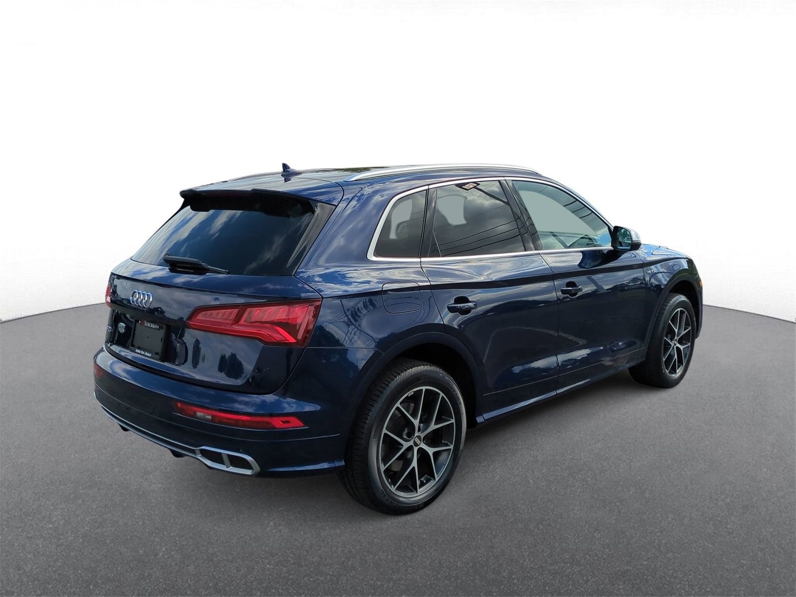 Thumbnail: 2018 Audi SQ5 - 8
