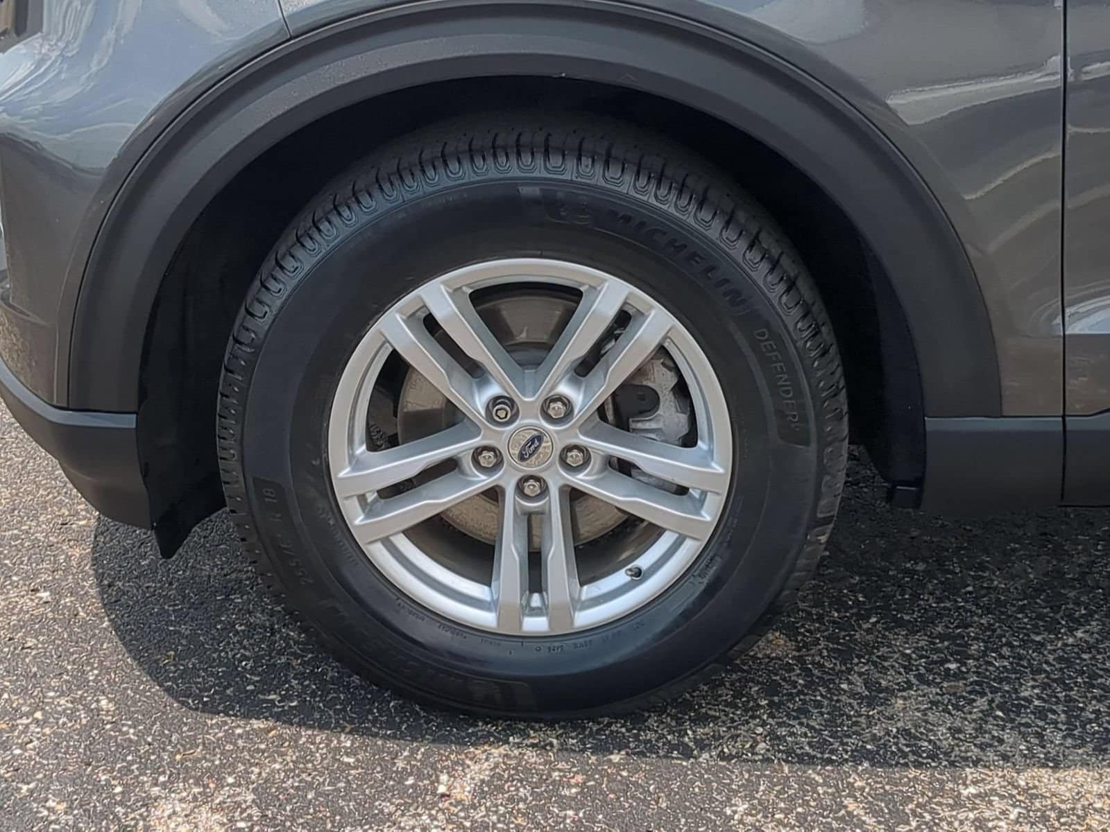 Thumbnail: 2020 Ford Explorer - 14