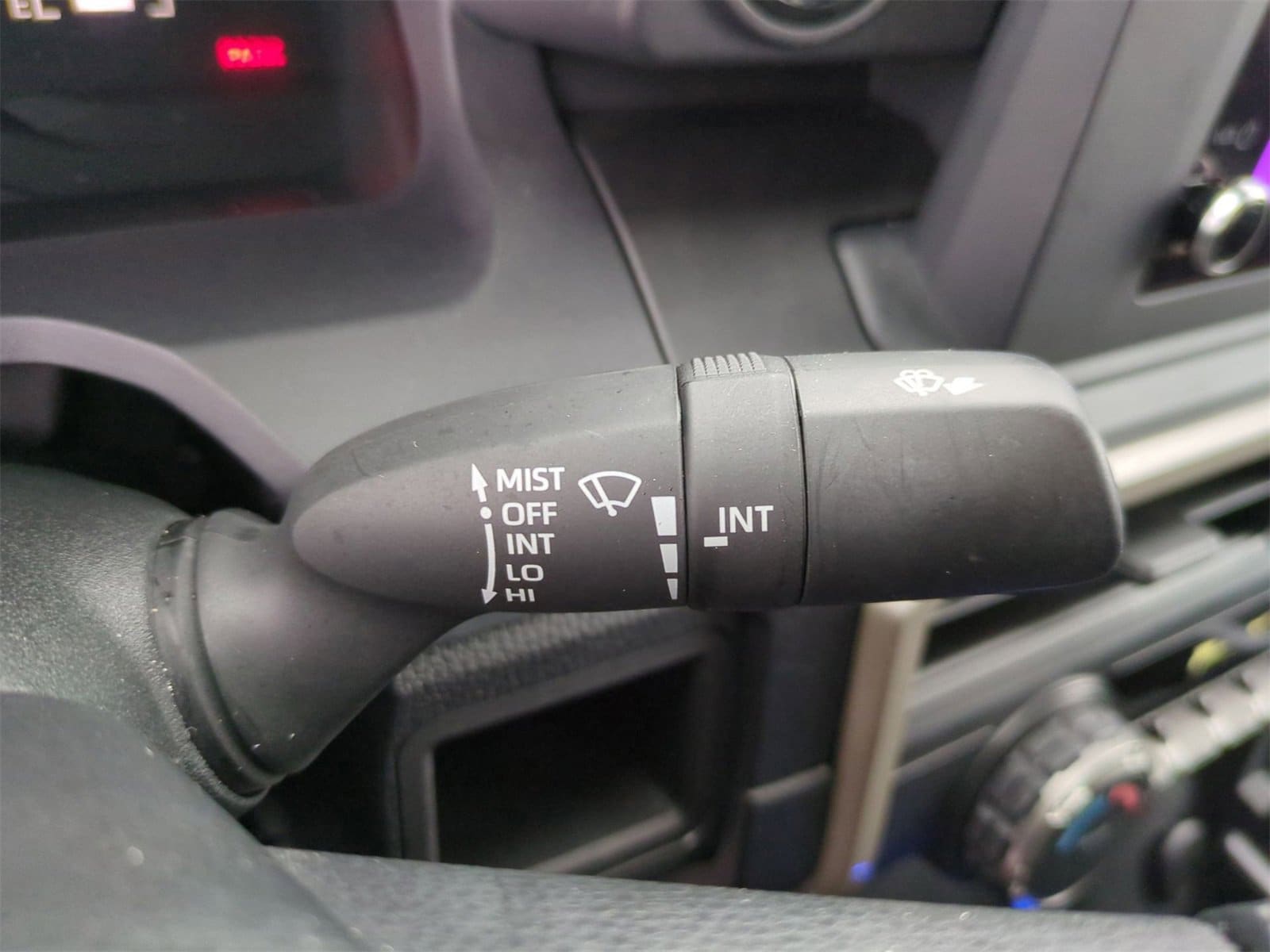 Thumbnail: 2024 Toyota Tacoma - 25