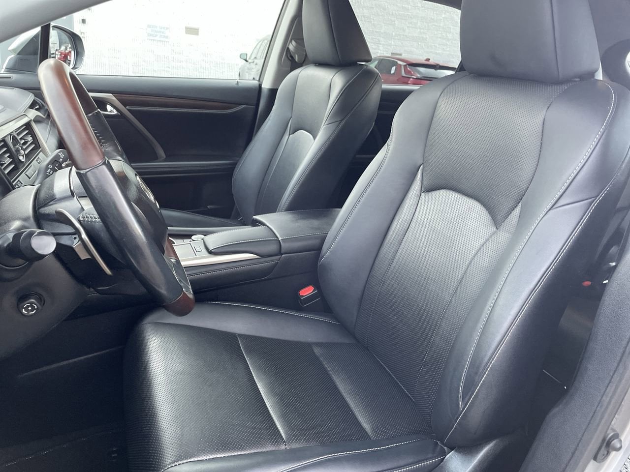 Thumbnail: 2021 Lexus RX - 12