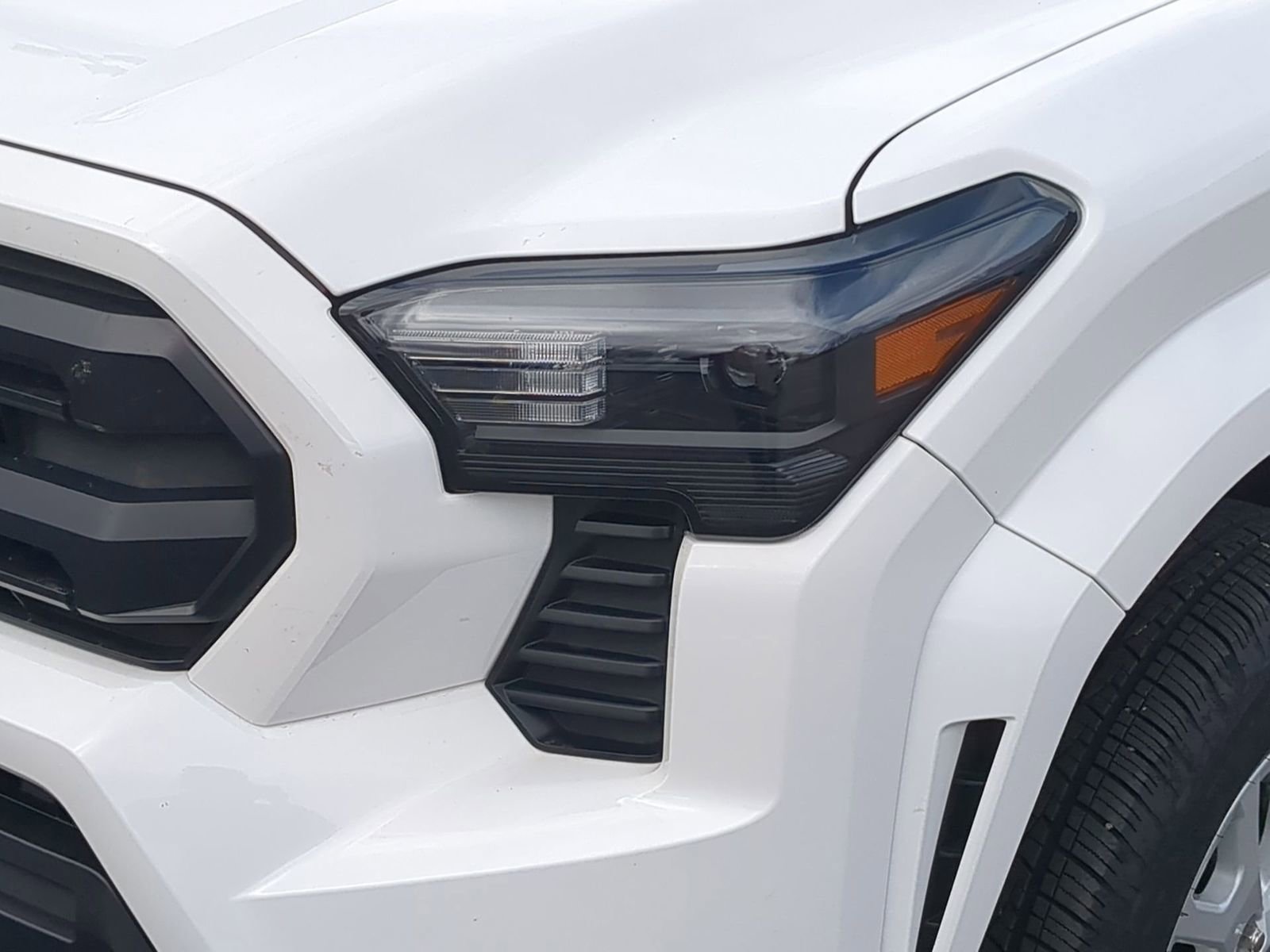 Thumbnail: 2024 Toyota Tacoma - 11