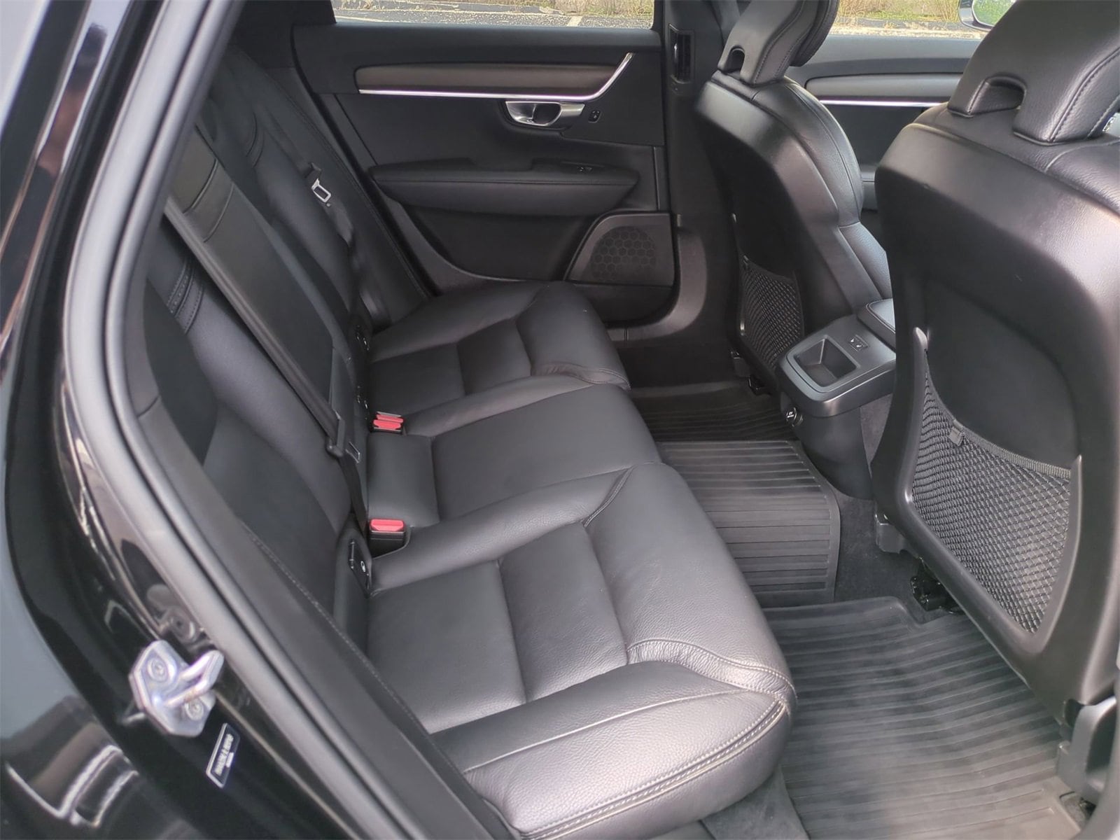 Thumbnail: 2020 Volvo S90 - 19