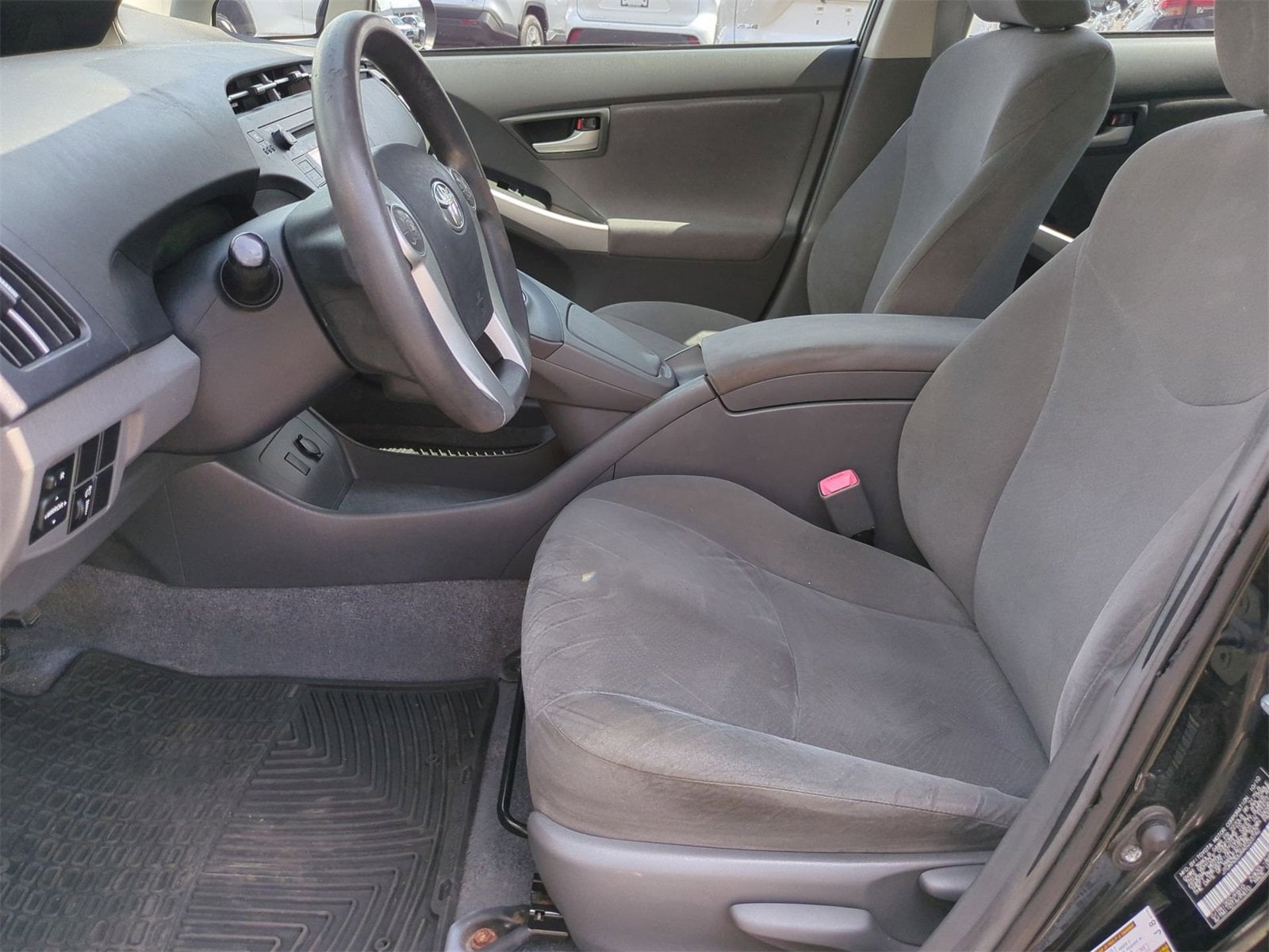 Thumbnail: 2010 Toyota Prius - 15