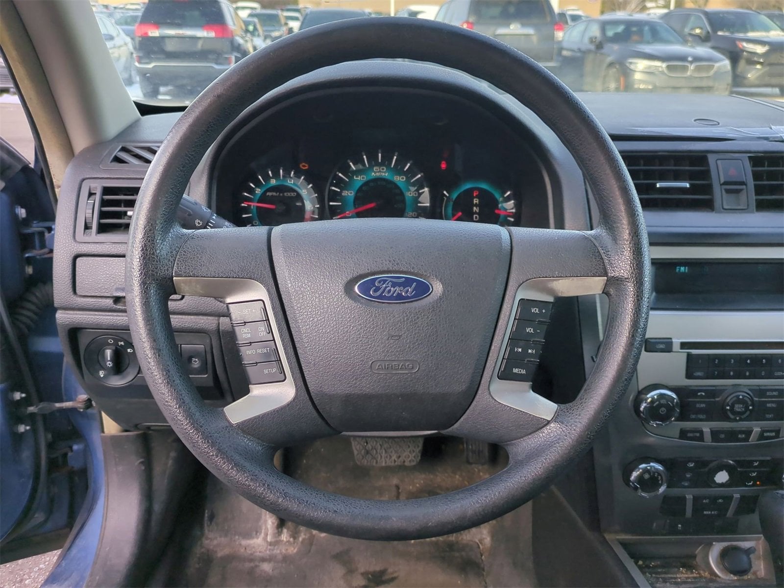 Thumbnail: 2010 Ford Fusion - 22