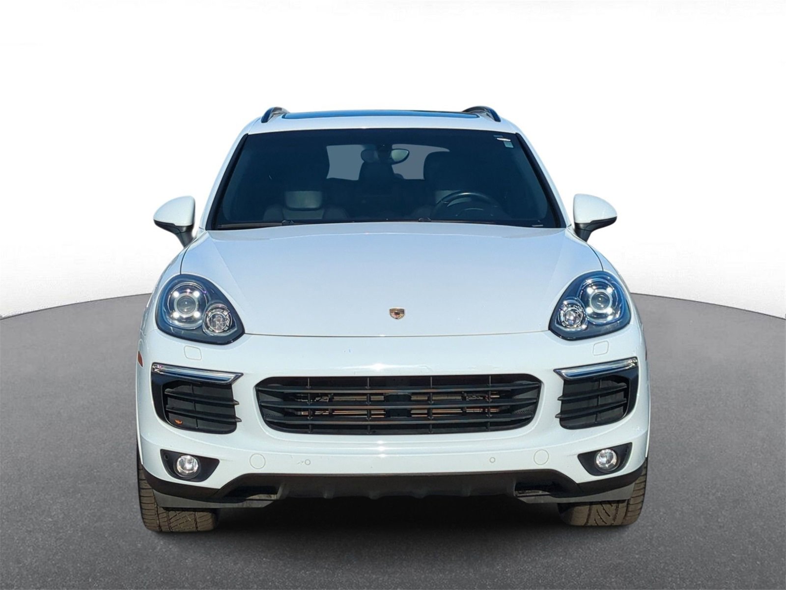2017 Porsche Cayenne Platinum Edition photo 2