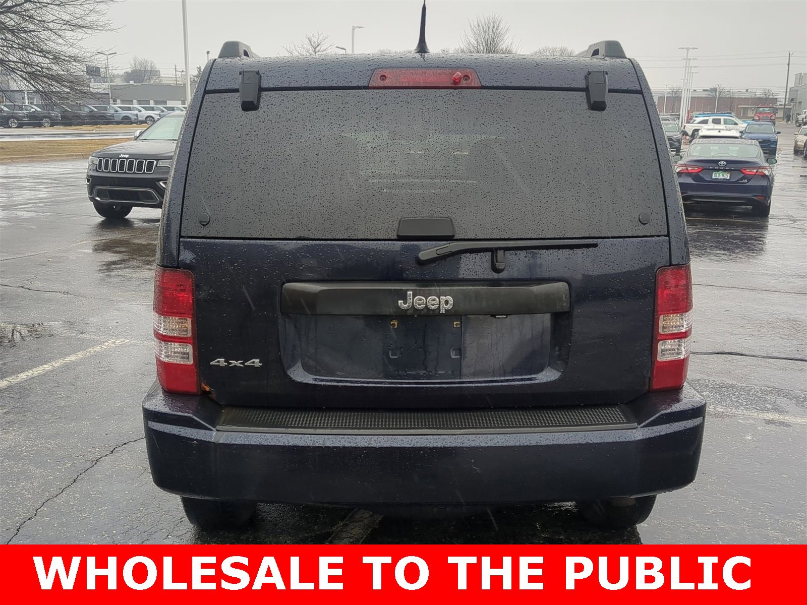 Thumbnail: 2011 Jeep Liberty - 13