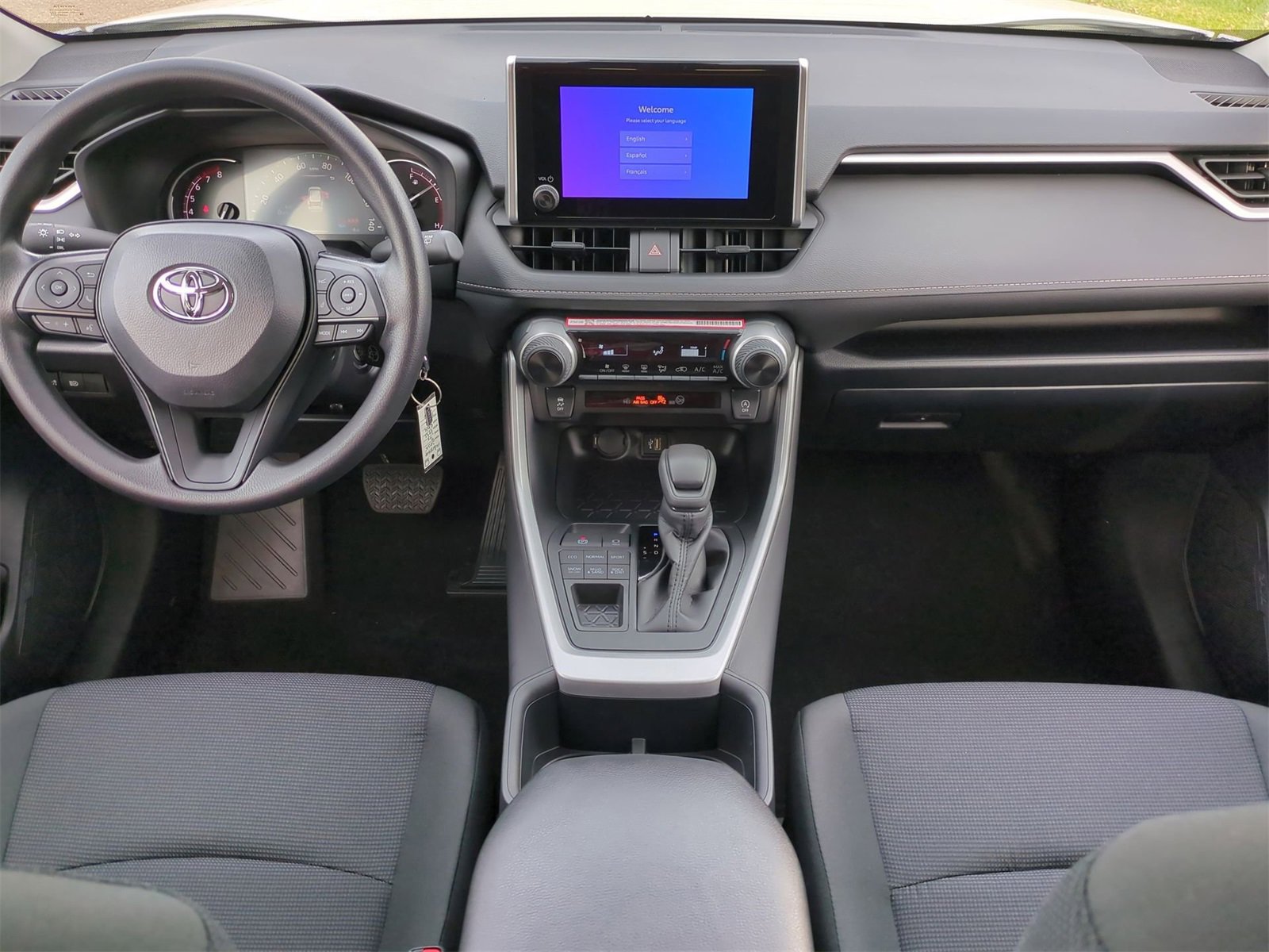 Thumbnail: 2025 Toyota RAV4 - 15