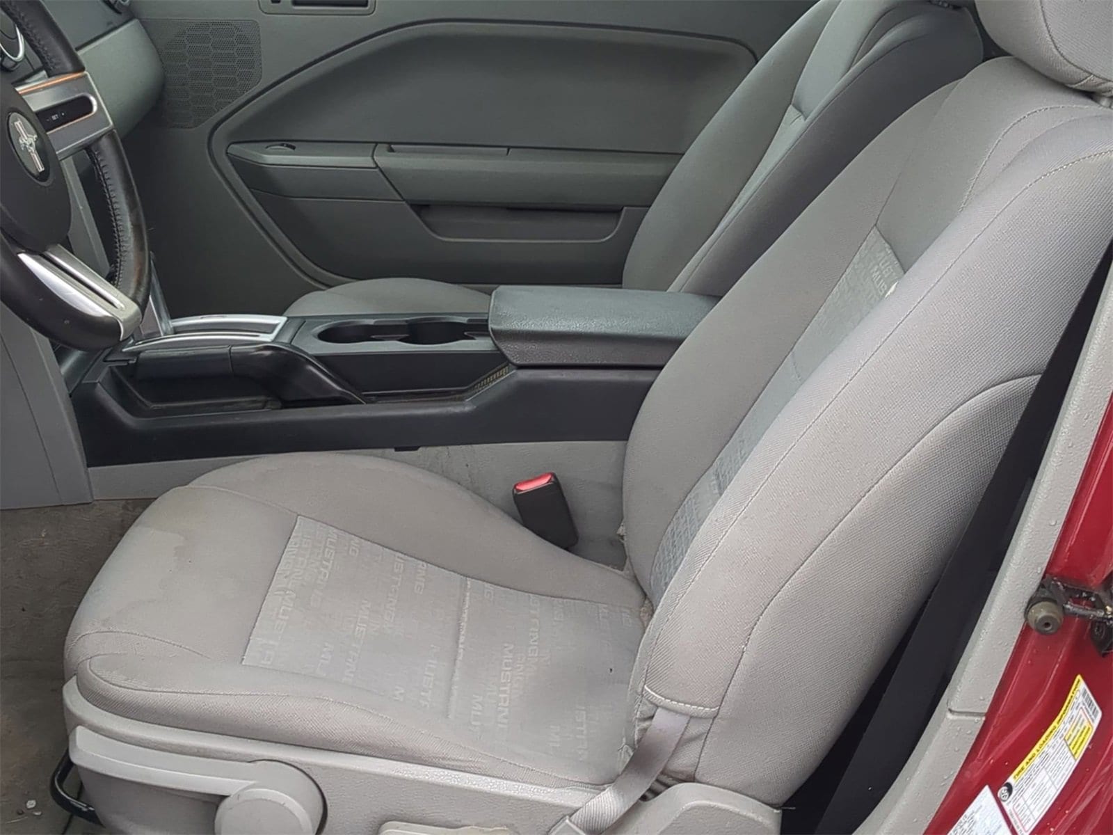 Thumbnail: 2006 Ford Mustang - 15